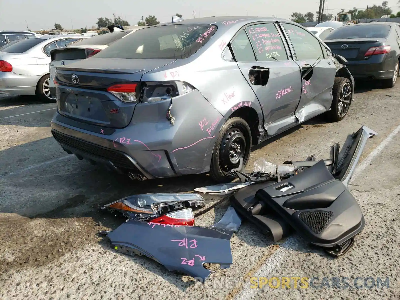 4 Photograph of a damaged car JTDS4RCE5LJ047886 TOYOTA COROLLA 2020