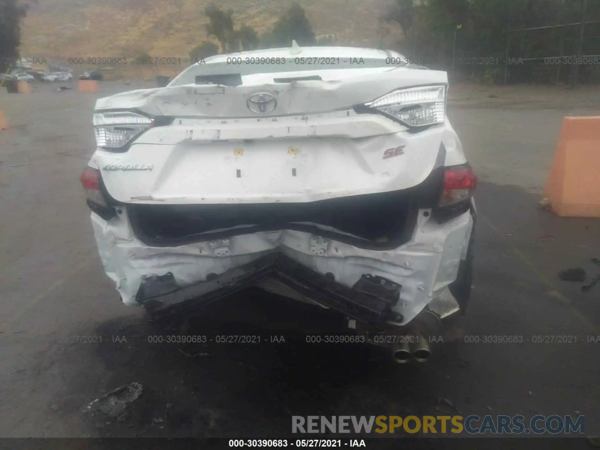 6 Photograph of a damaged car JTDS4RCE5LJ050559 TOYOTA COROLLA 2020