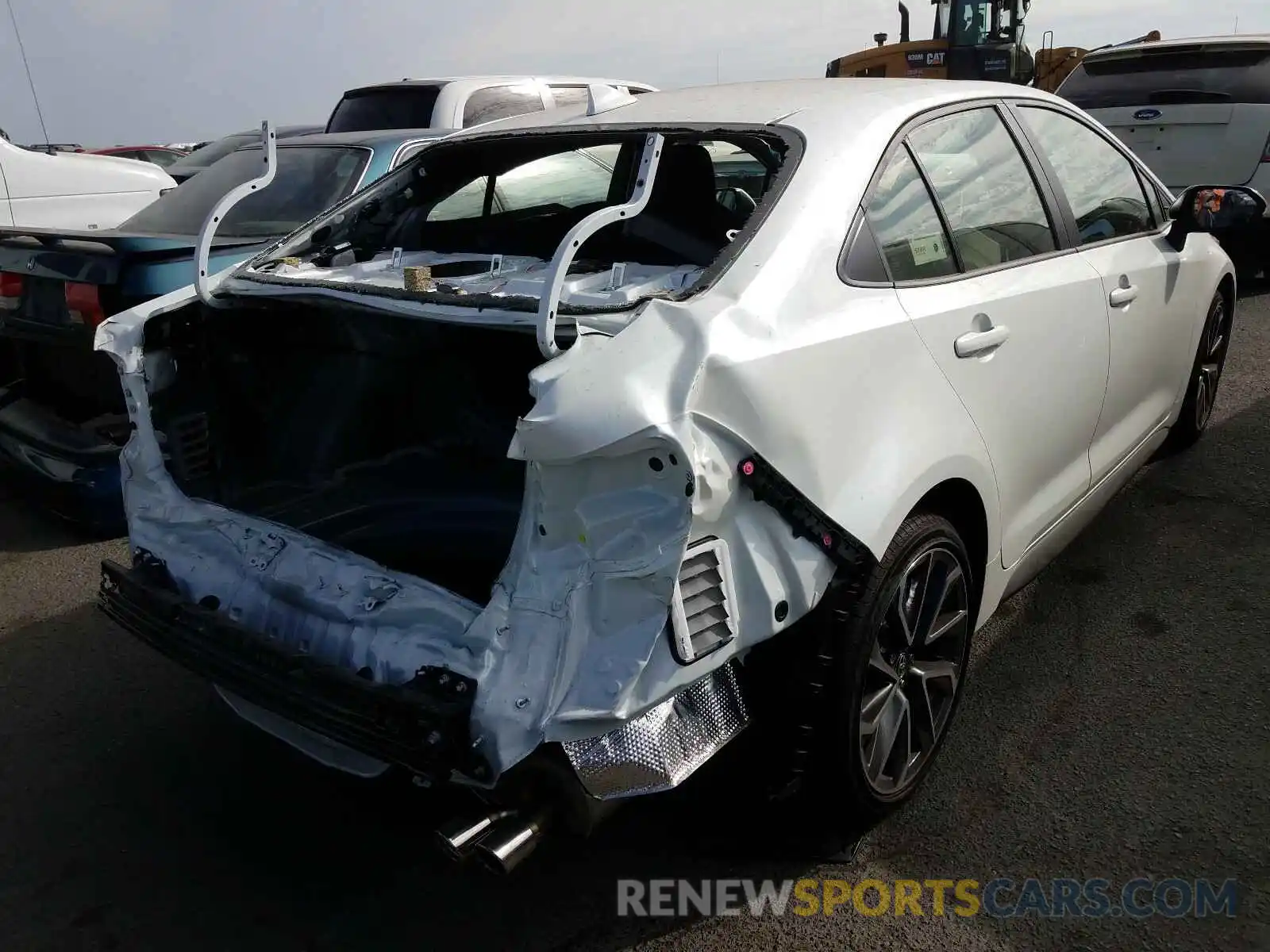 4 Photograph of a damaged car JTDS4RCE5LJ052960 TOYOTA COROLLA 2020