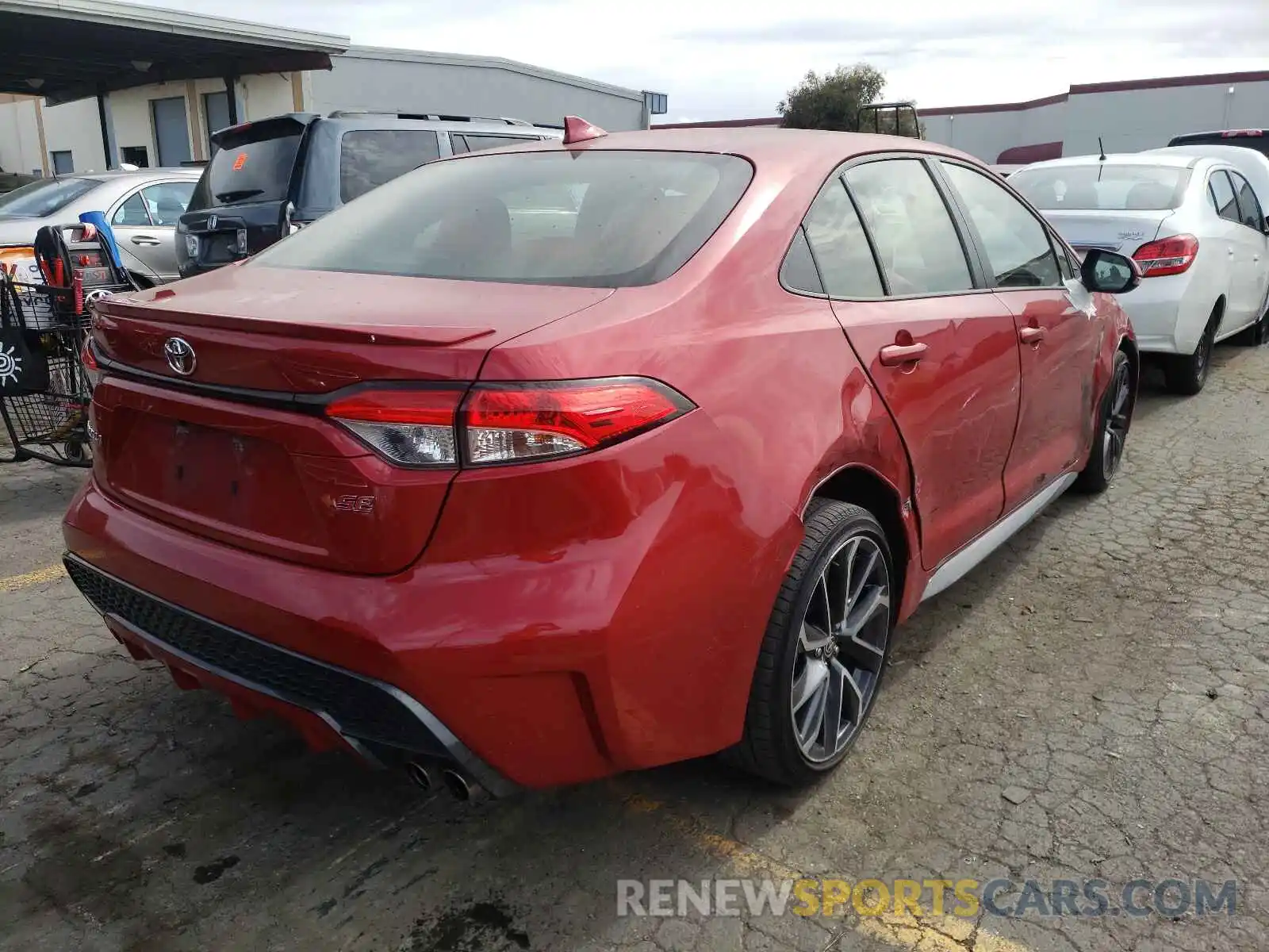 4 Photograph of a damaged car JTDS4RCE6LJ000964 TOYOTA COROLLA 2020