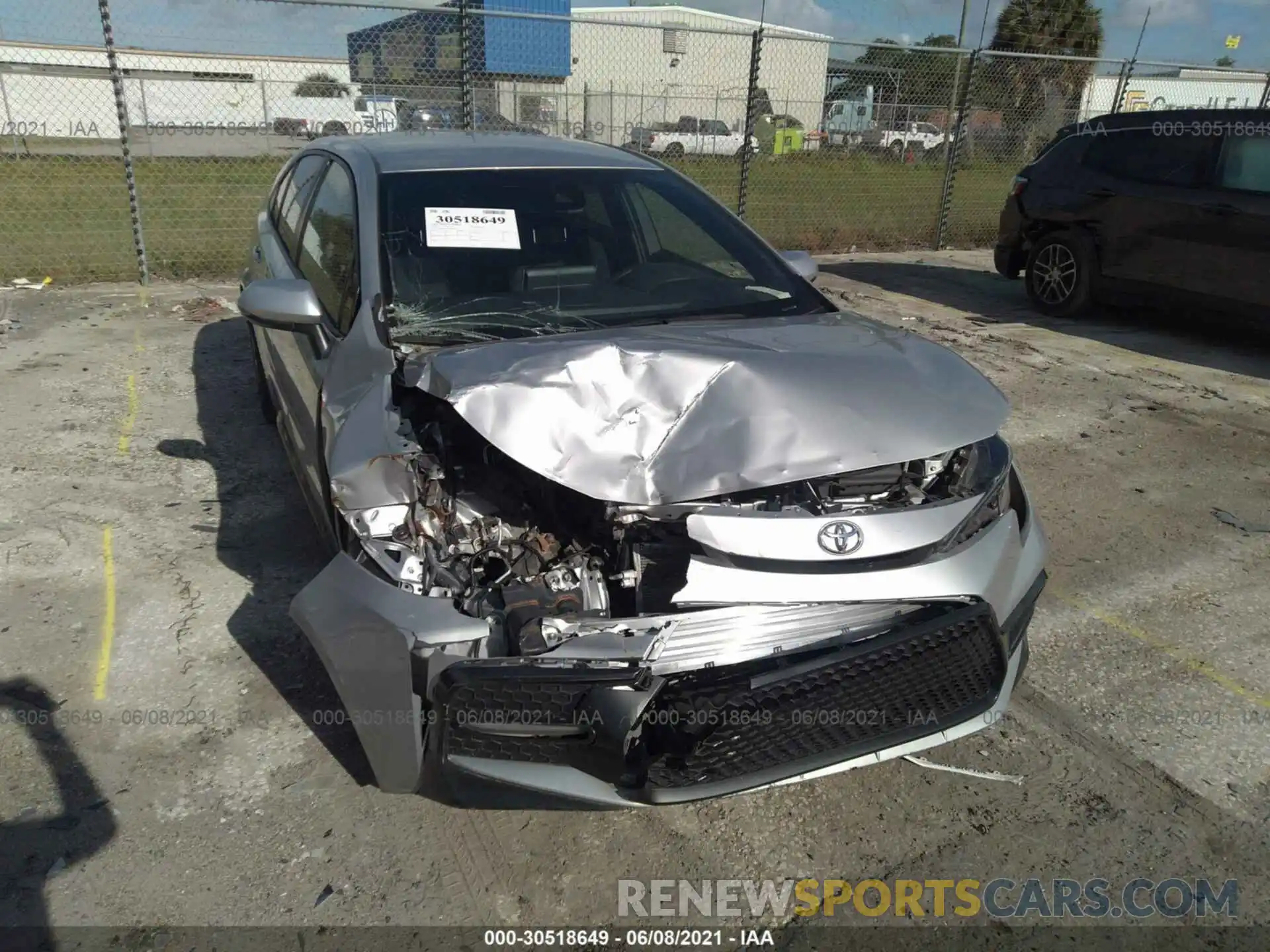 6 Photograph of a damaged car JTDS4RCE6LJ002438 TOYOTA COROLLA 2020