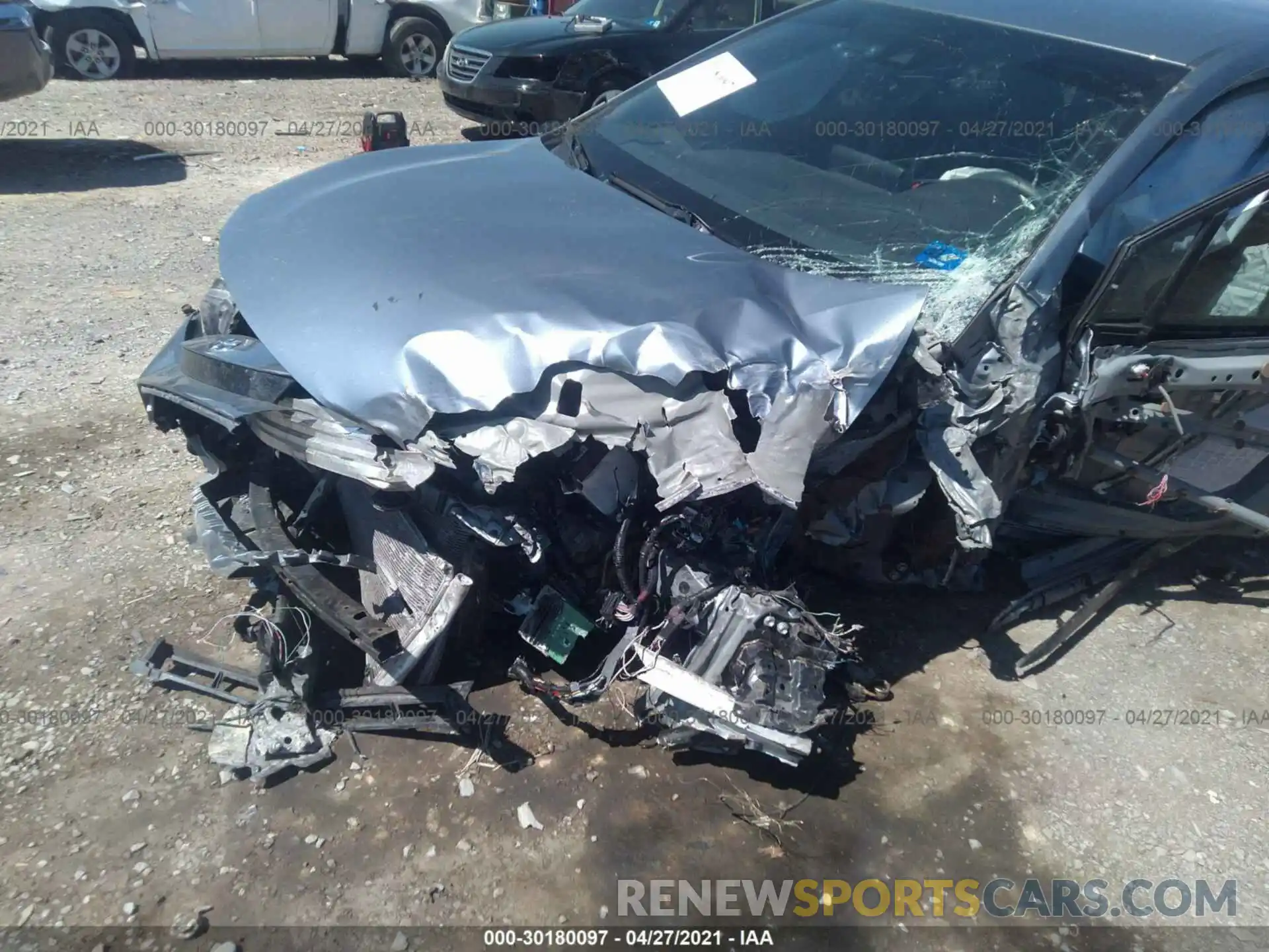 6 Photograph of a damaged car JTDS4RCE6LJ002584 TOYOTA COROLLA 2020