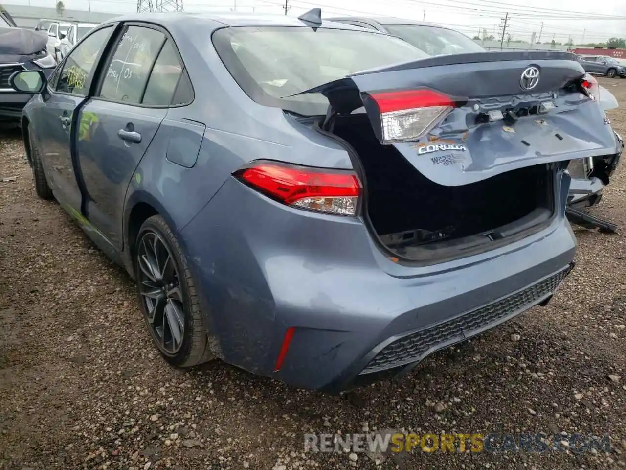 3 Photograph of a damaged car JTDS4RCE6LJ004819 TOYOTA COROLLA 2020