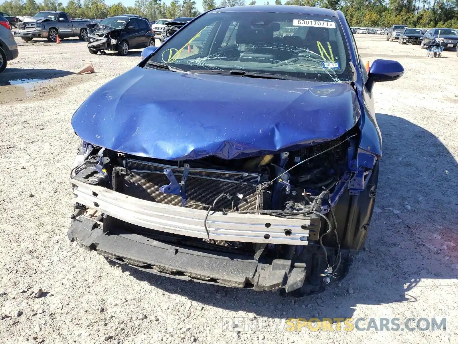 9 Photograph of a damaged car JTDS4RCE6LJ004979 TOYOTA COROLLA 2020