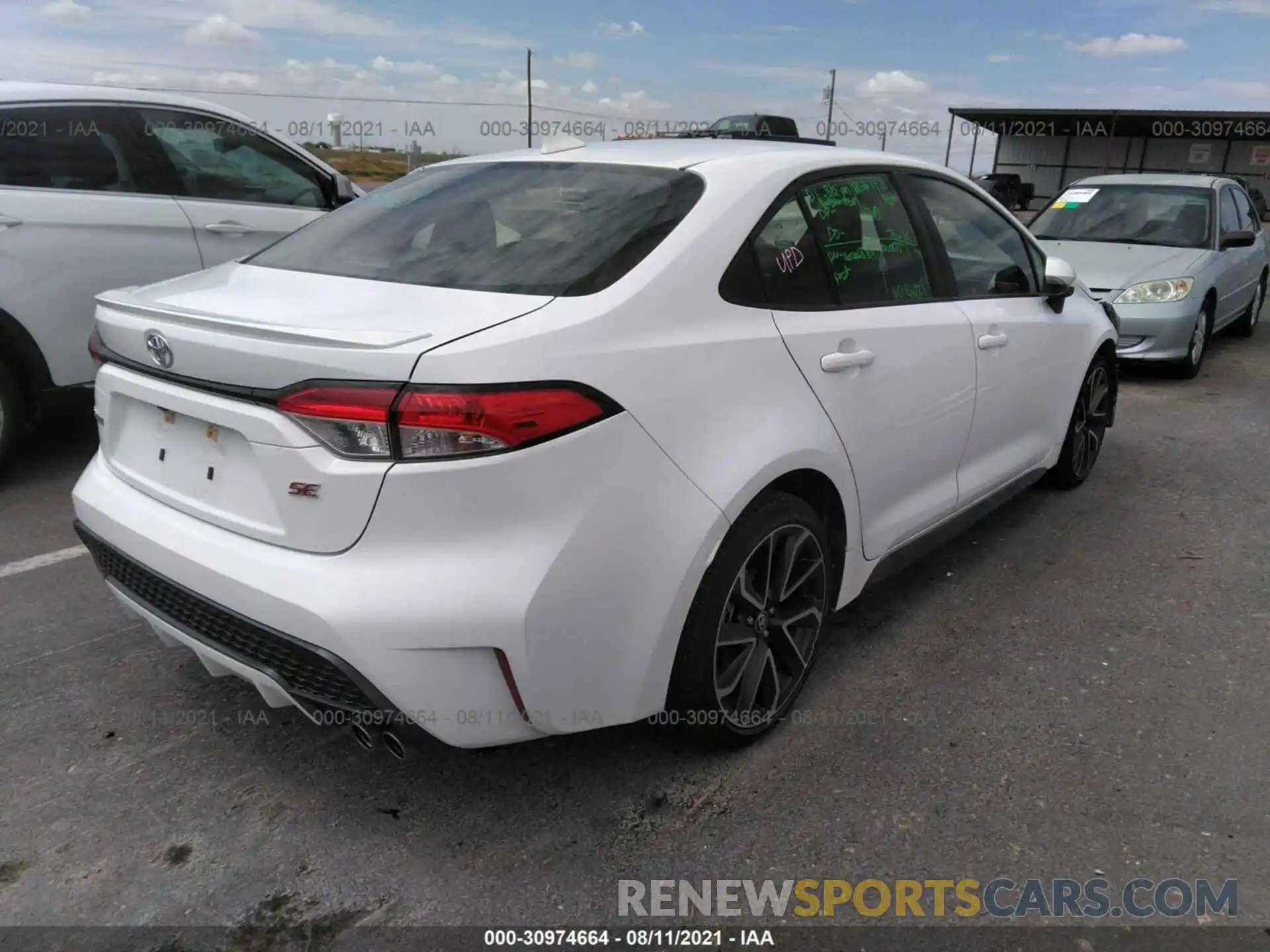 4 Photograph of a damaged car JTDS4RCE6LJ009860 TOYOTA COROLLA 2020