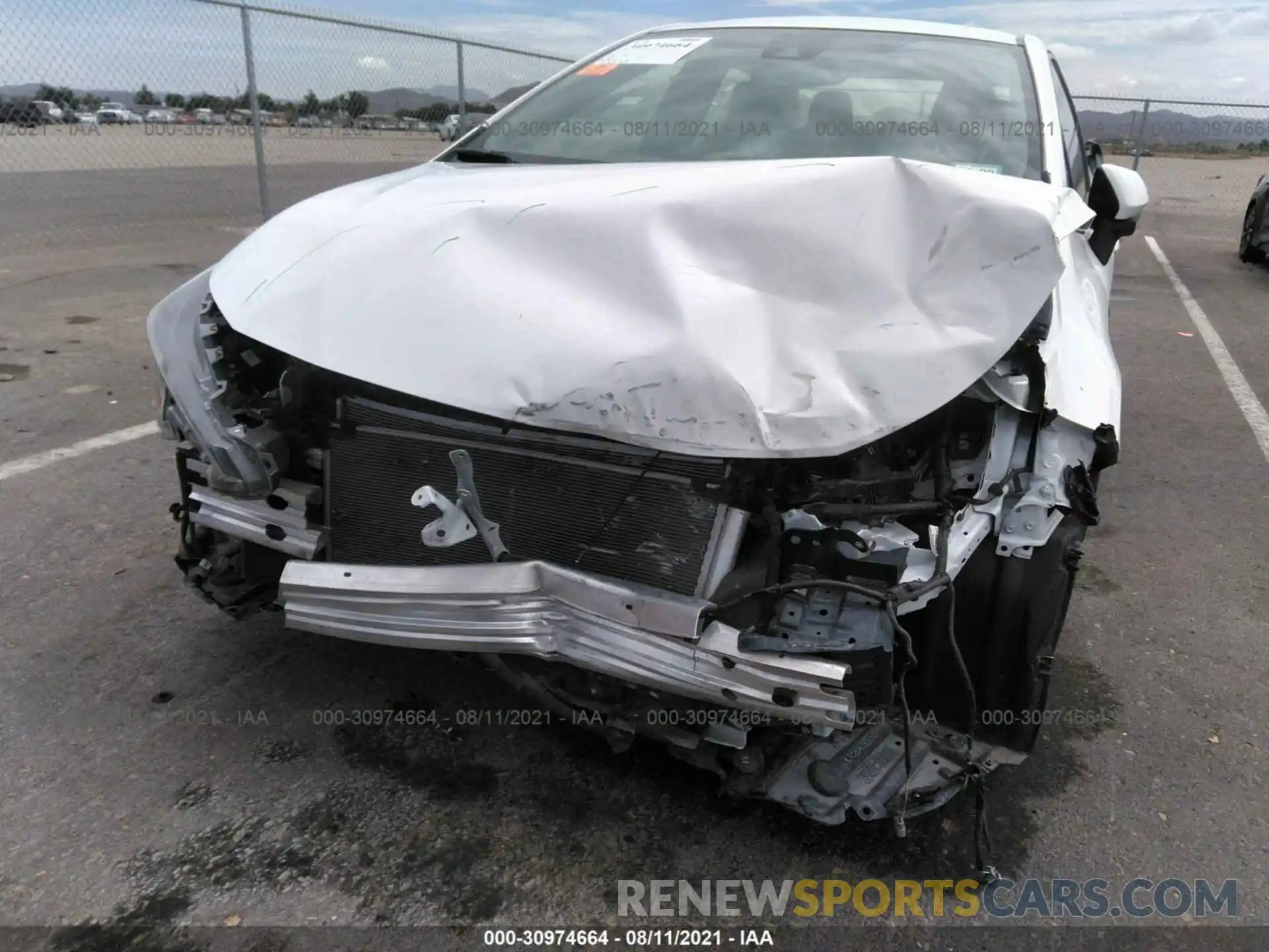 6 Photograph of a damaged car JTDS4RCE6LJ009860 TOYOTA COROLLA 2020