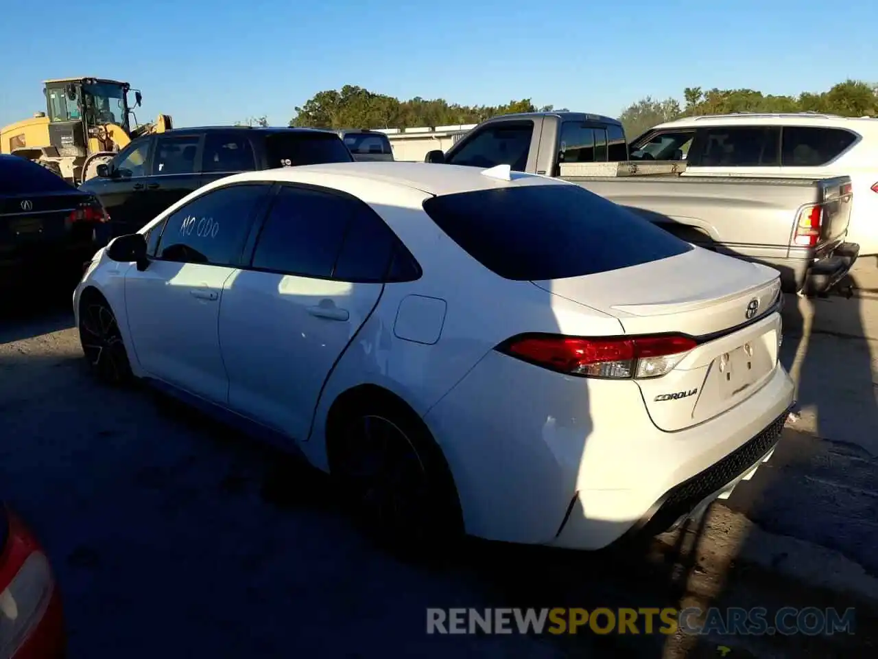 3 Photograph of a damaged car JTDS4RCE6LJ010765 TOYOTA COROLLA 2020