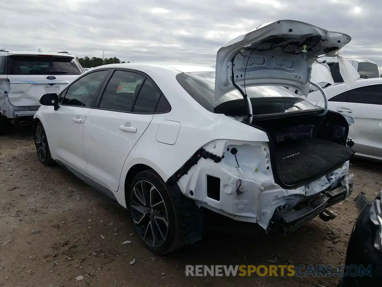 3 Photograph of a damaged car JTDS4RCE6LJ012564 TOYOTA COROLLA 2020