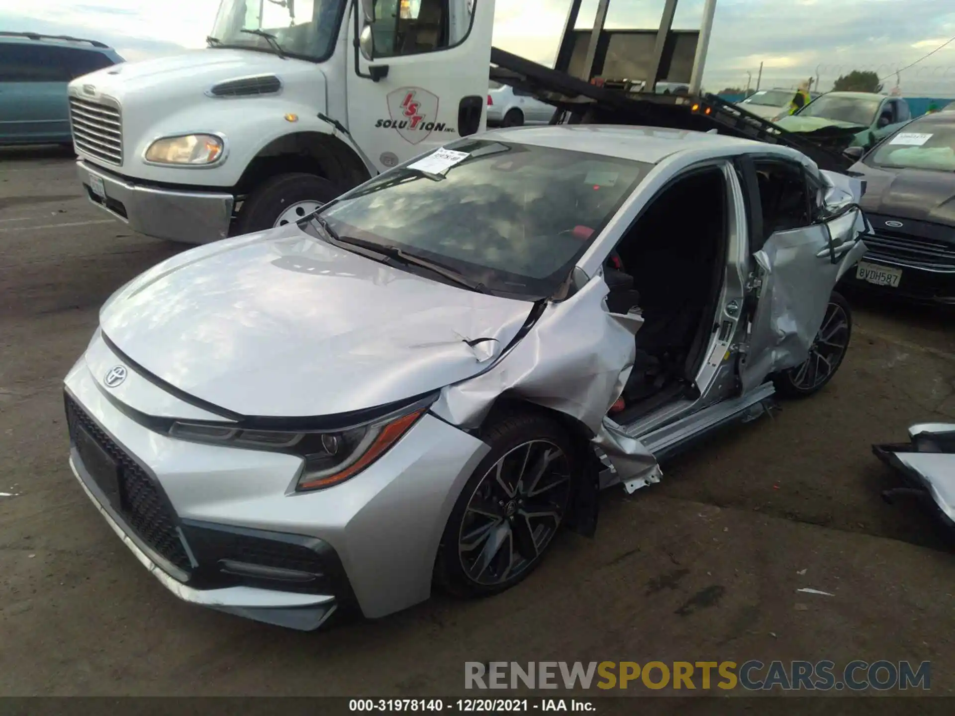 2 Photograph of a damaged car JTDS4RCE6LJ016033 TOYOTA COROLLA 2020