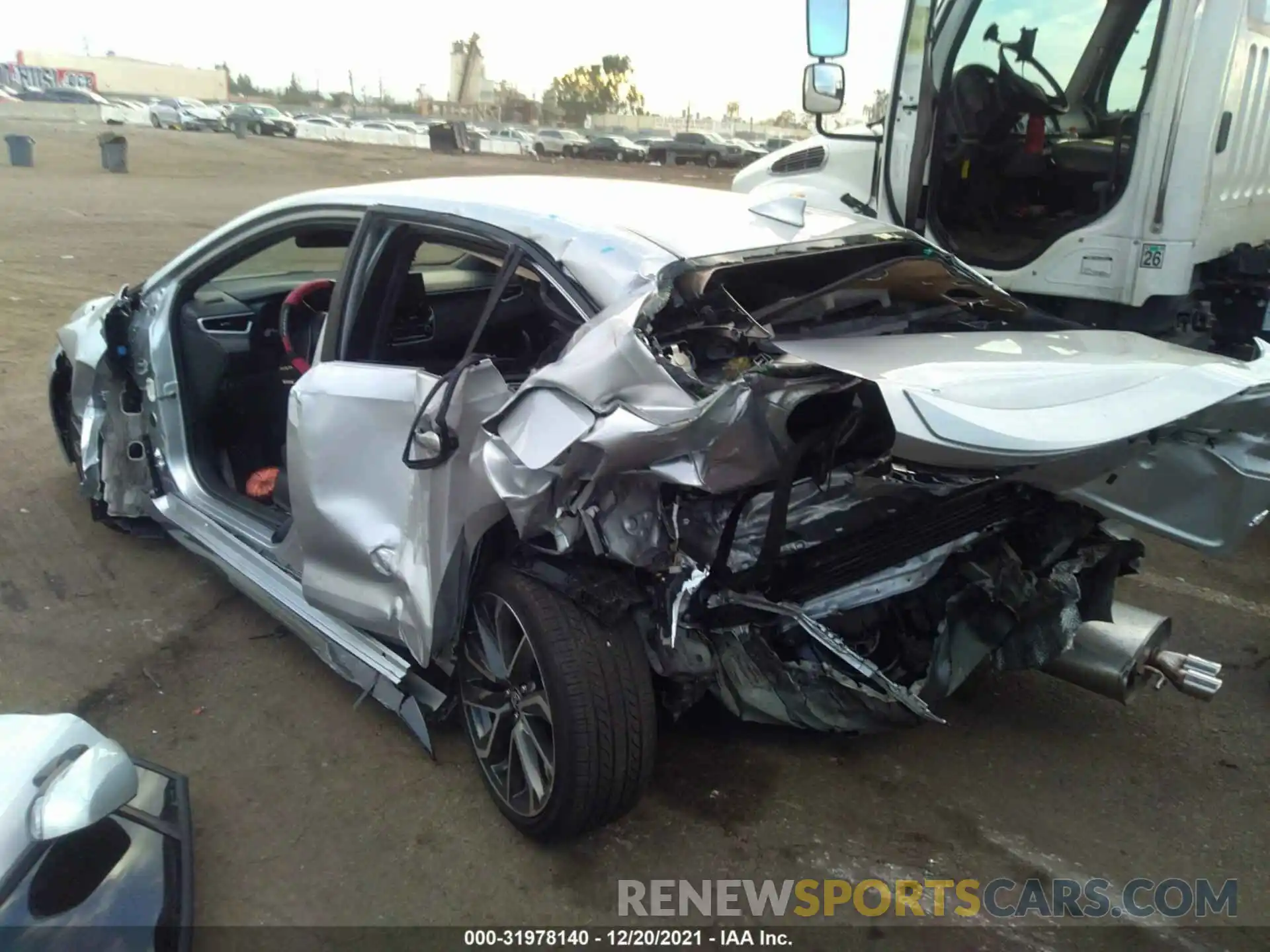 3 Photograph of a damaged car JTDS4RCE6LJ016033 TOYOTA COROLLA 2020