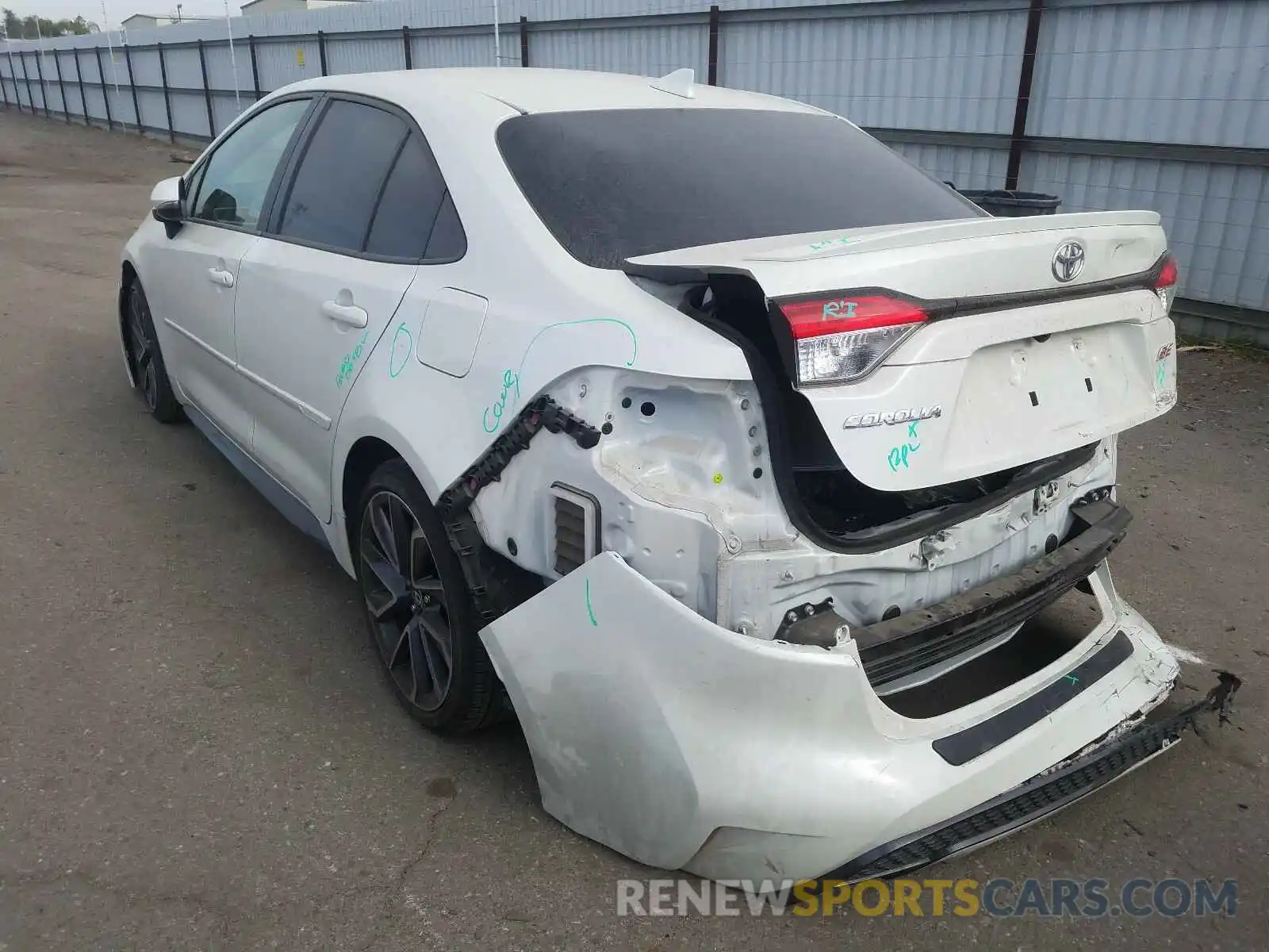 3 Photograph of a damaged car JTDS4RCE6LJ017568 TOYOTA COROLLA 2020