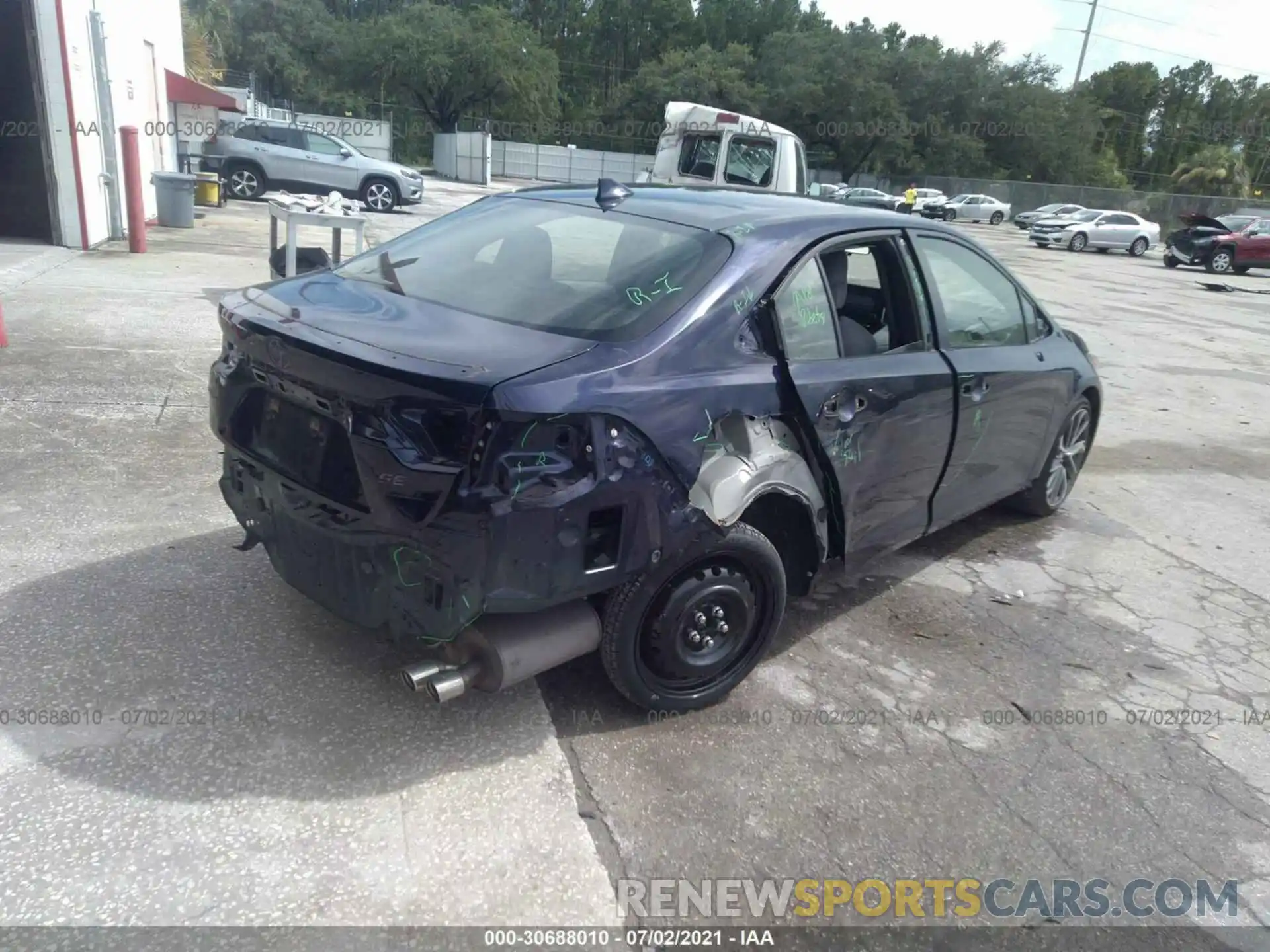 4 Photograph of a damaged car JTDS4RCE6LJ020745 TOYOTA COROLLA 2020