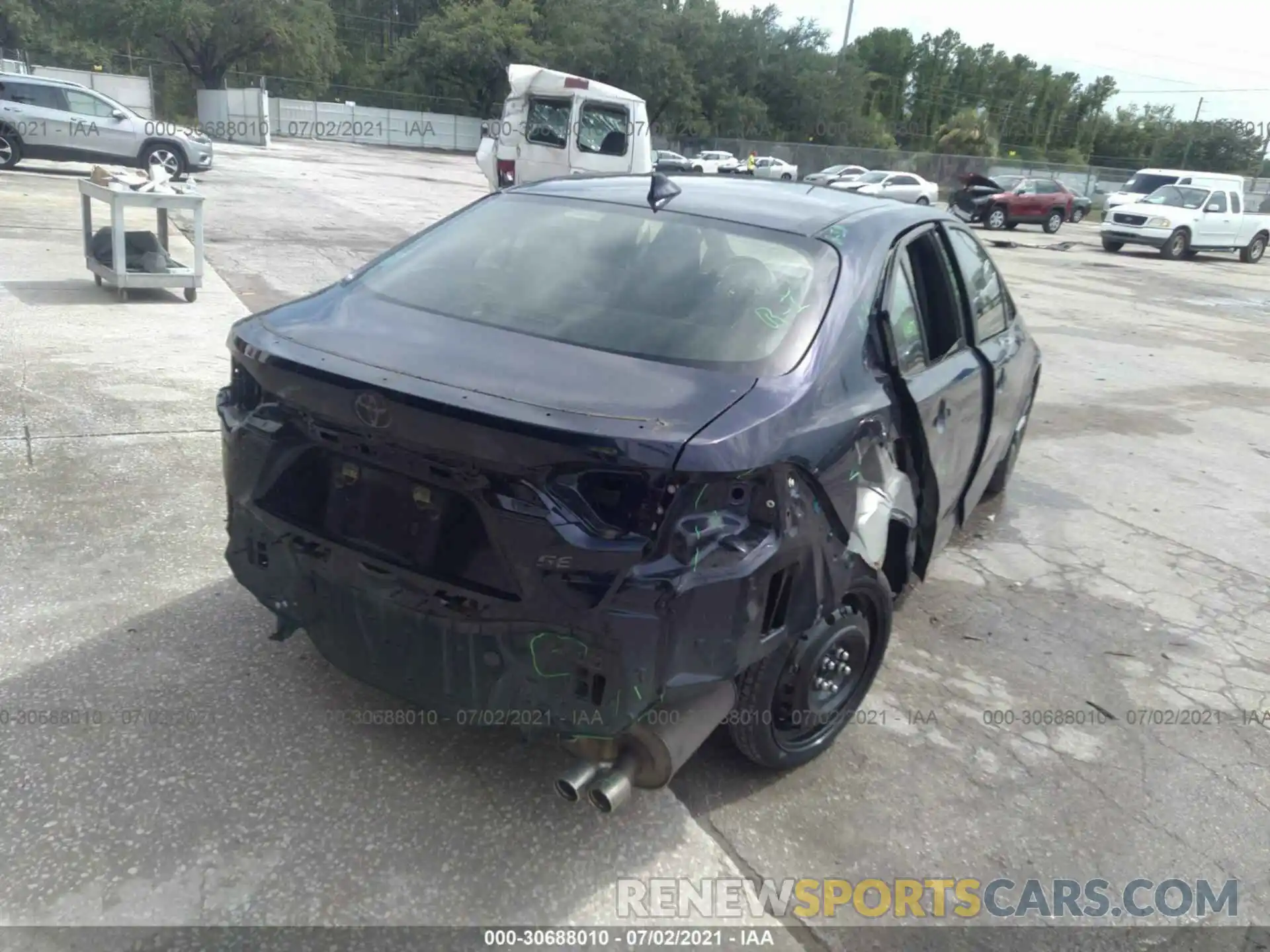 6 Photograph of a damaged car JTDS4RCE6LJ020745 TOYOTA COROLLA 2020