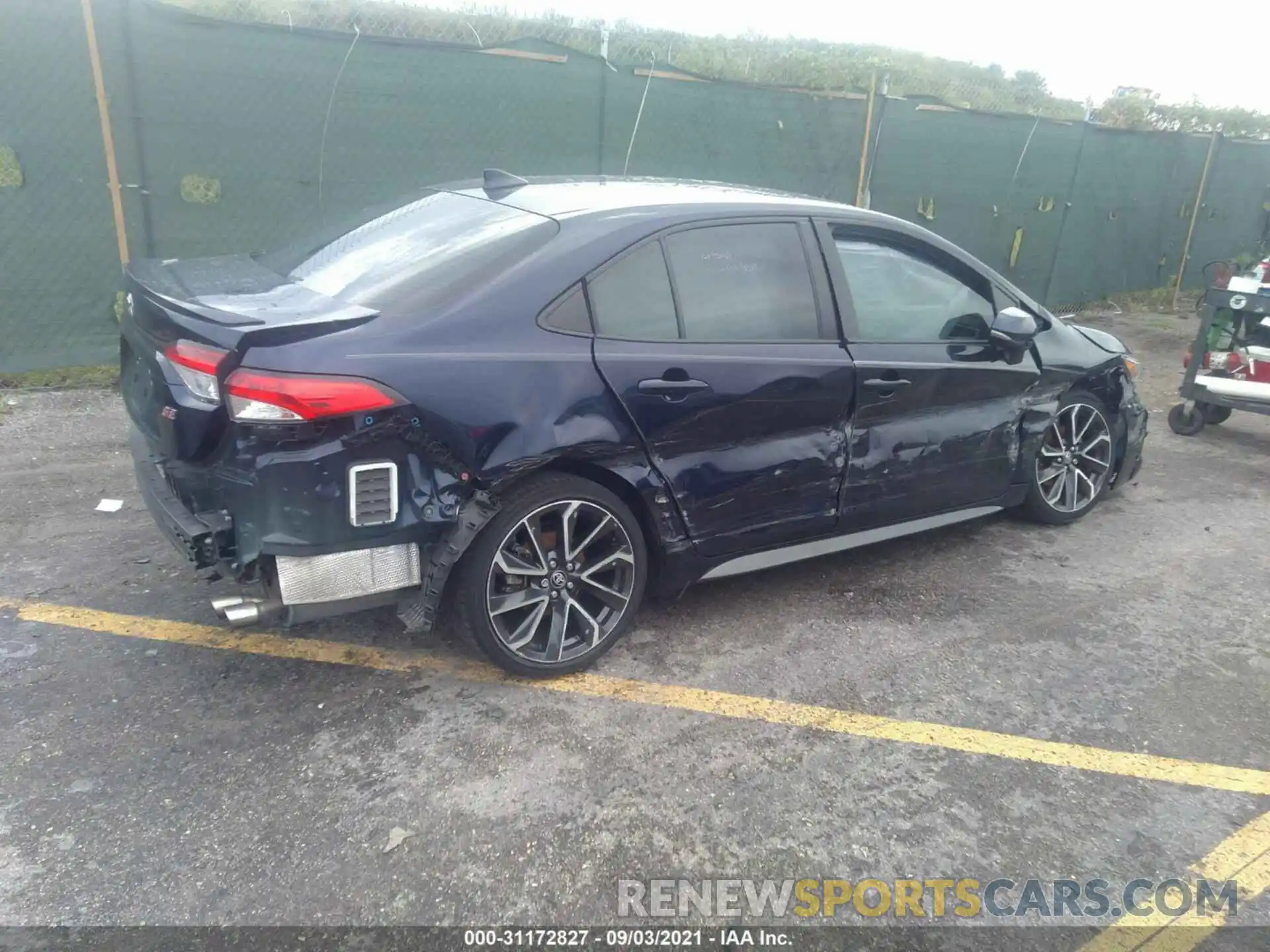 4 Photograph of a damaged car JTDS4RCE6LJ022897 TOYOTA COROLLA 2020