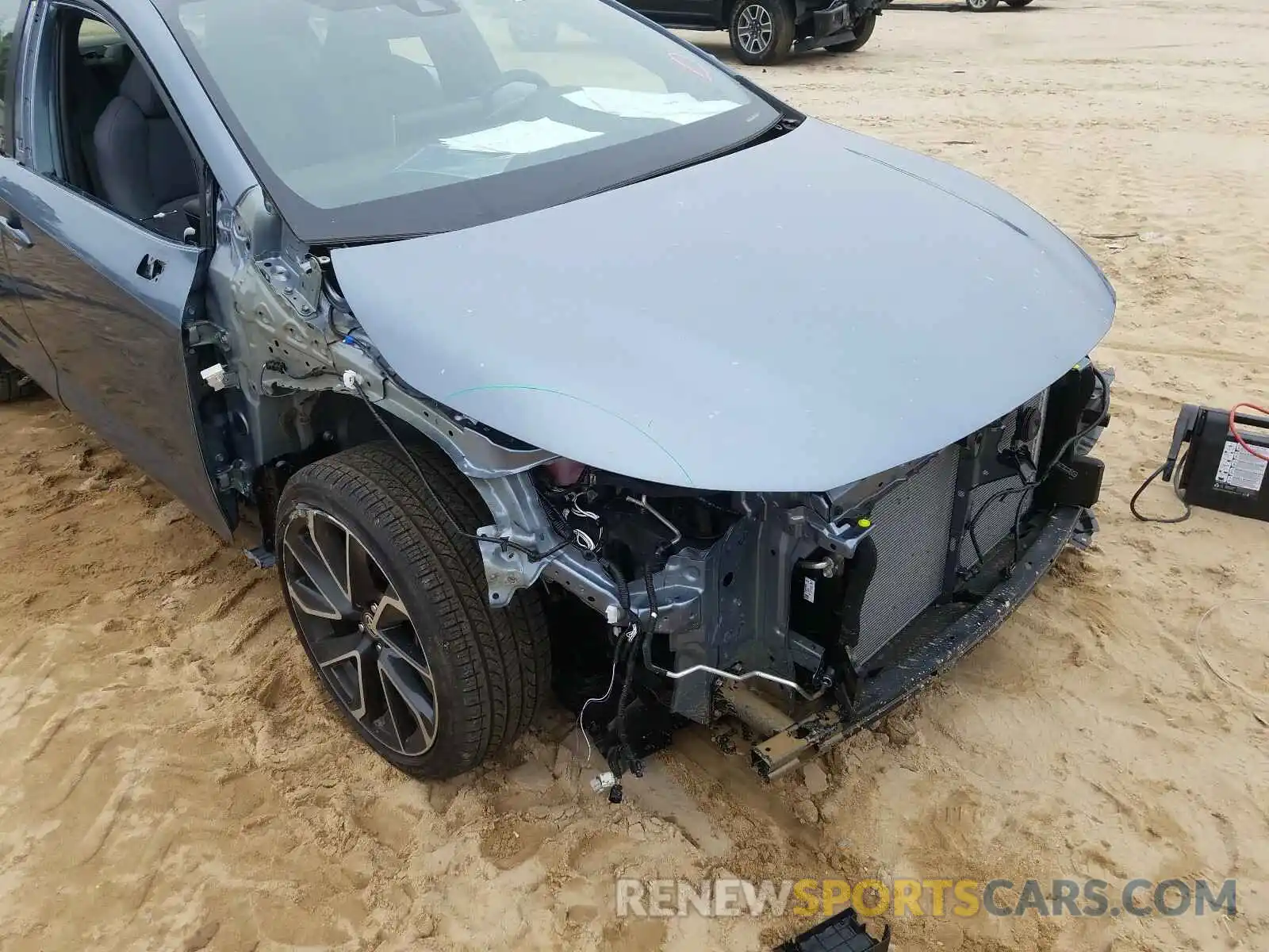 9 Photograph of a damaged car JTDS4RCE6LJ023970 TOYOTA COROLLA 2020