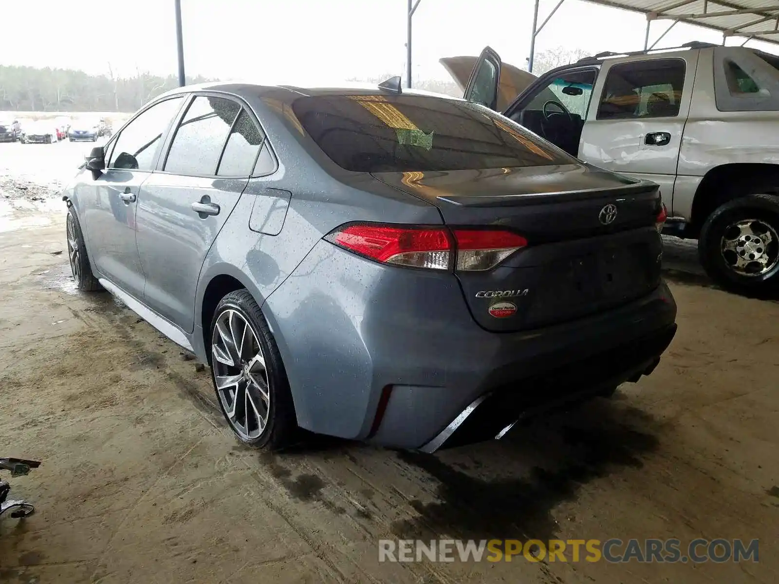 3 Photograph of a damaged car JTDS4RCE6LJ026335 TOYOTA COROLLA 2020