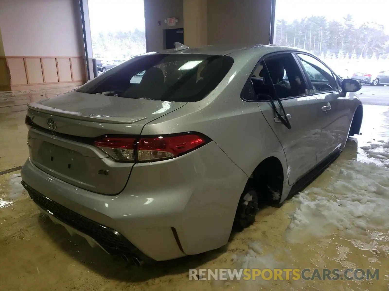 4 Photograph of a damaged car JTDS4RCE6LJ027503 TOYOTA COROLLA 2020