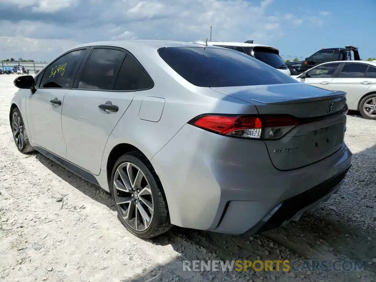 3 Photograph of a damaged car JTDS4RCE6LJ032491 TOYOTA COROLLA 2020