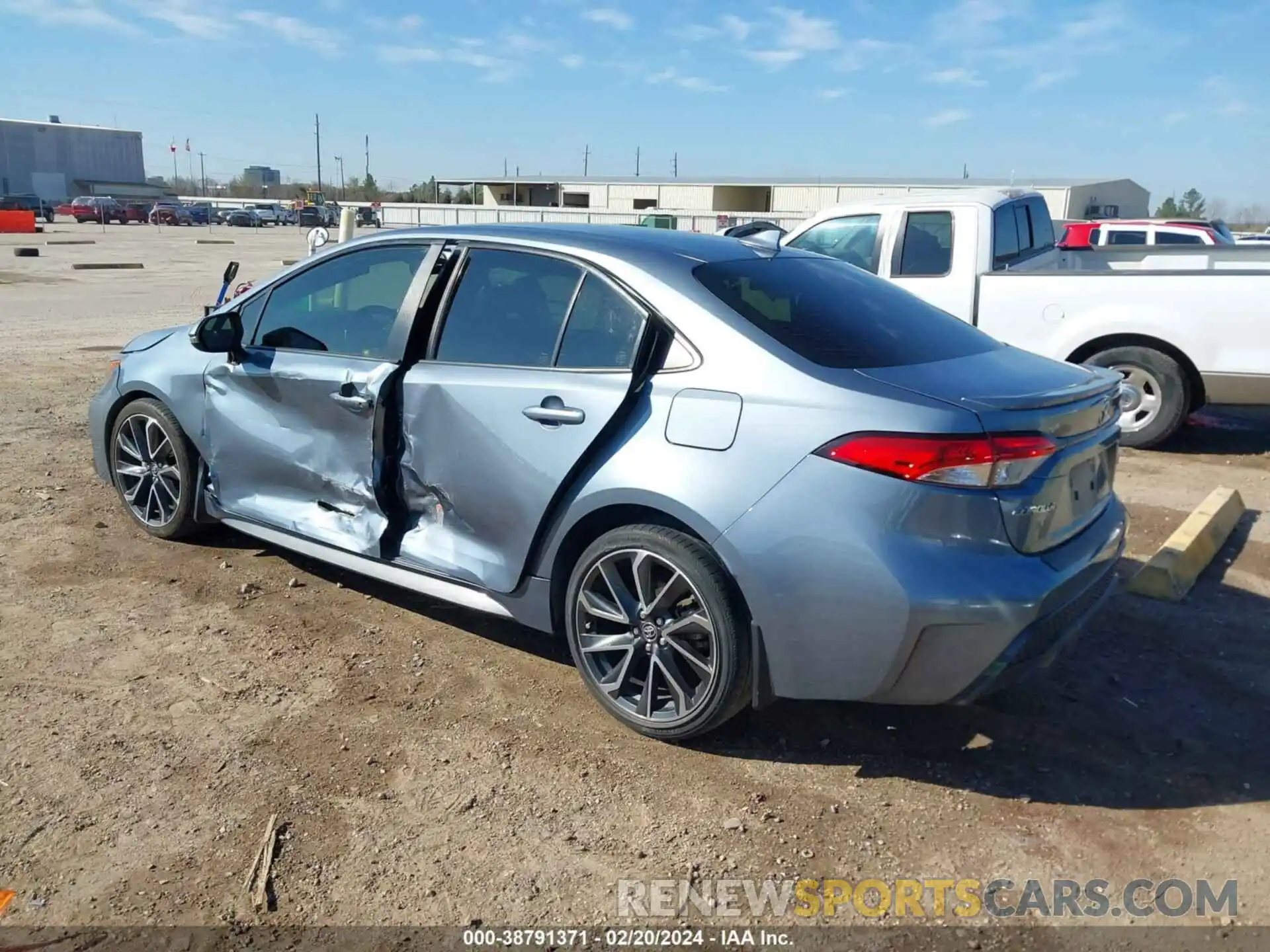 3 Photograph of a damaged car JTDS4RCE6LJ033804 TOYOTA COROLLA 2020