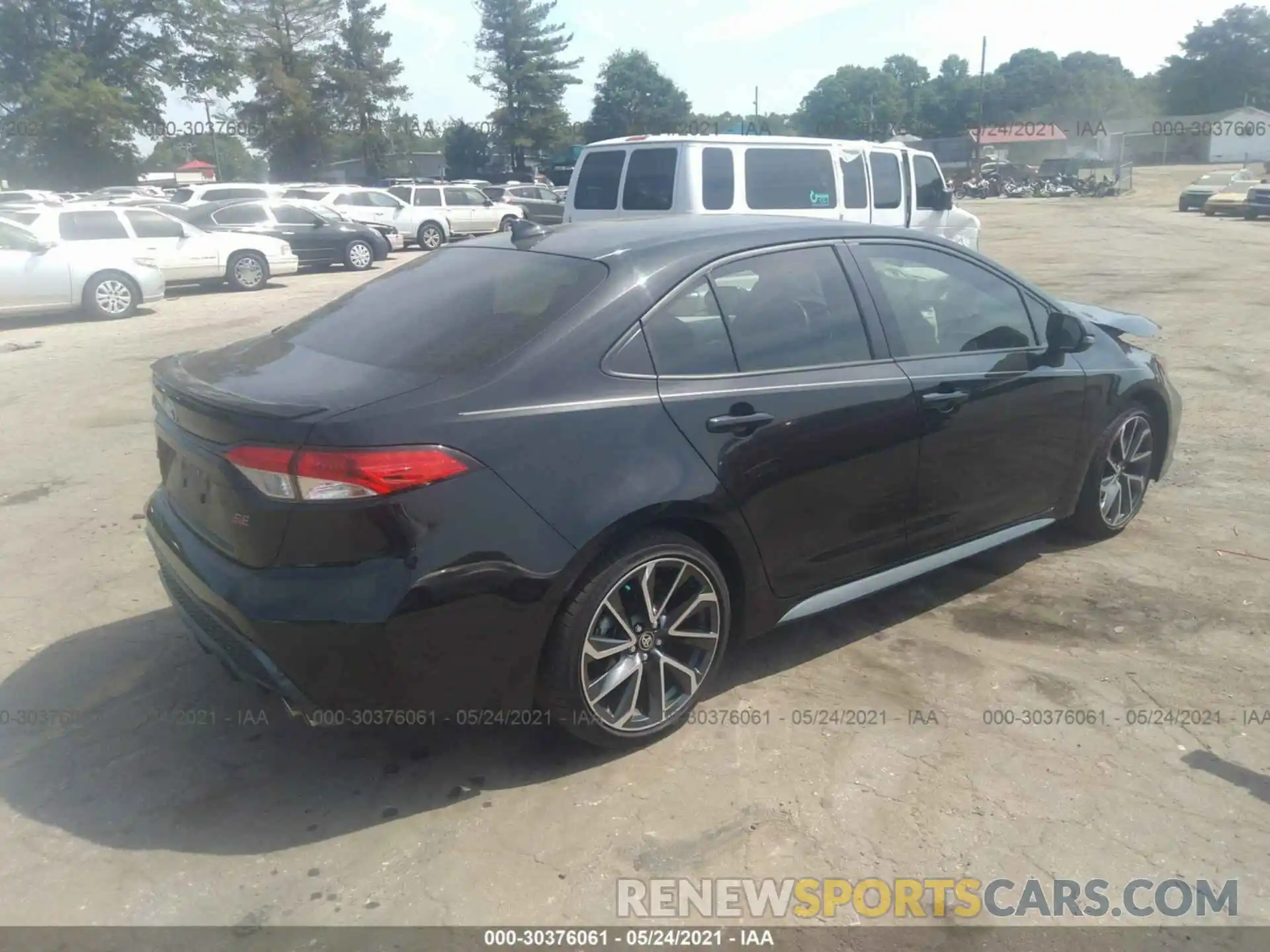 4 Photograph of a damaged car JTDS4RCE6LJ037710 TOYOTA COROLLA 2020