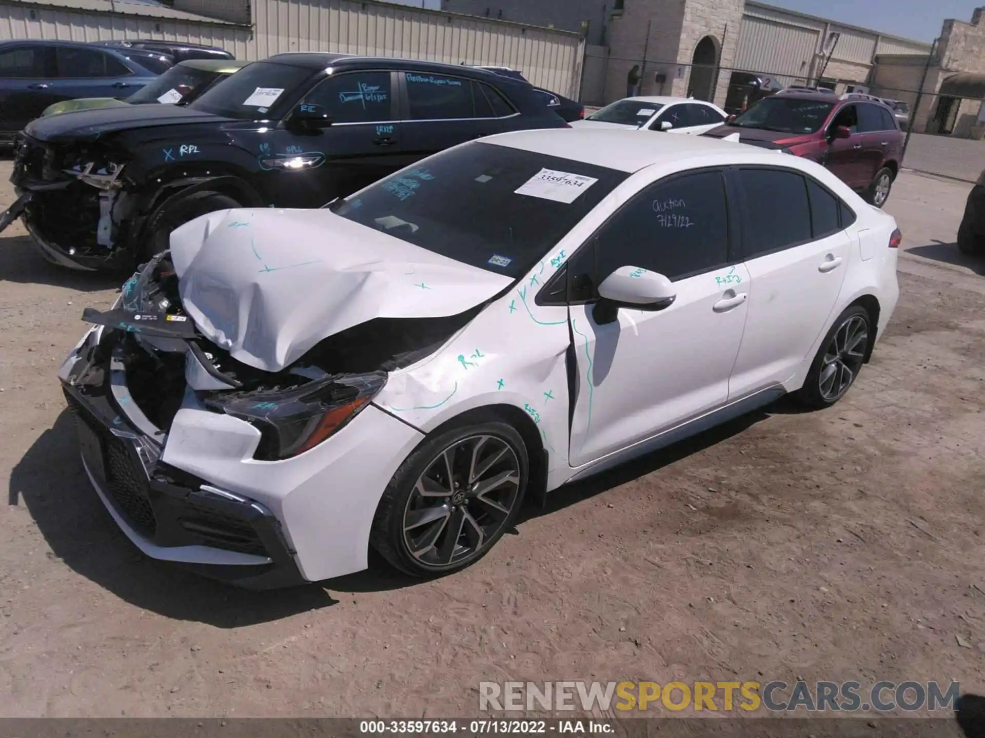 2 Photograph of a damaged car JTDS4RCE6LJ041014 TOYOTA COROLLA 2020