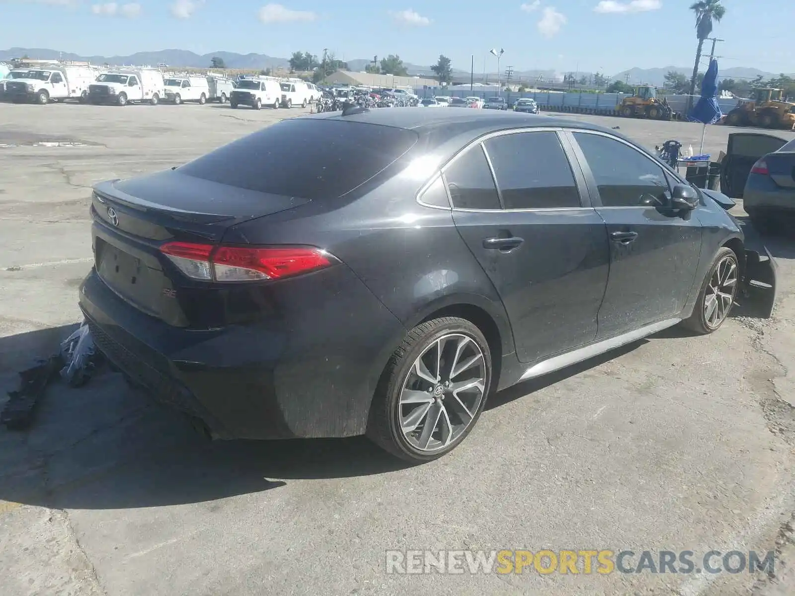 4 Photograph of a damaged car JTDS4RCE6LJ041739 TOYOTA COROLLA 2020