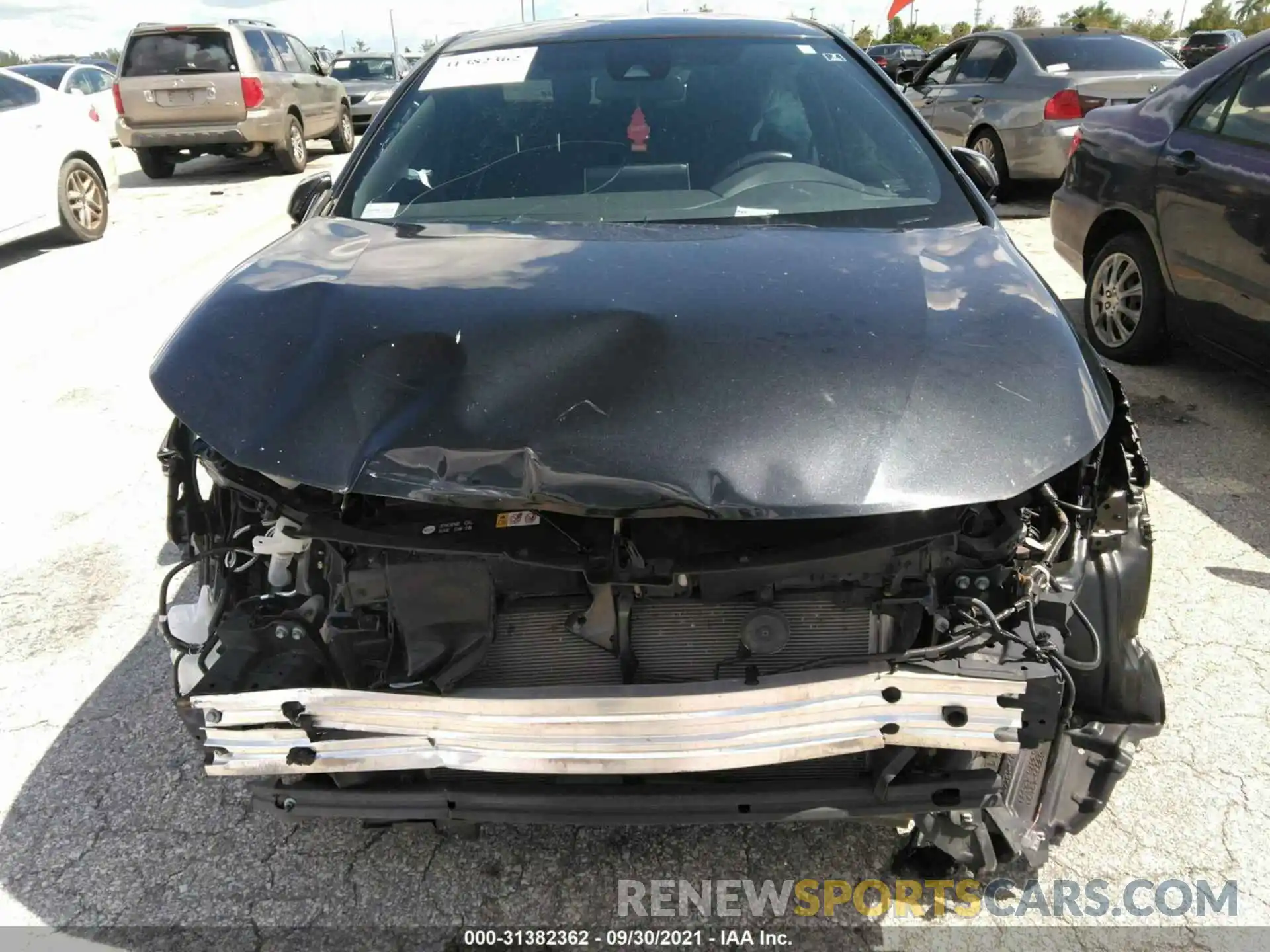 6 Photograph of a damaged car JTDS4RCE6LJ050246 TOYOTA COROLLA 2020