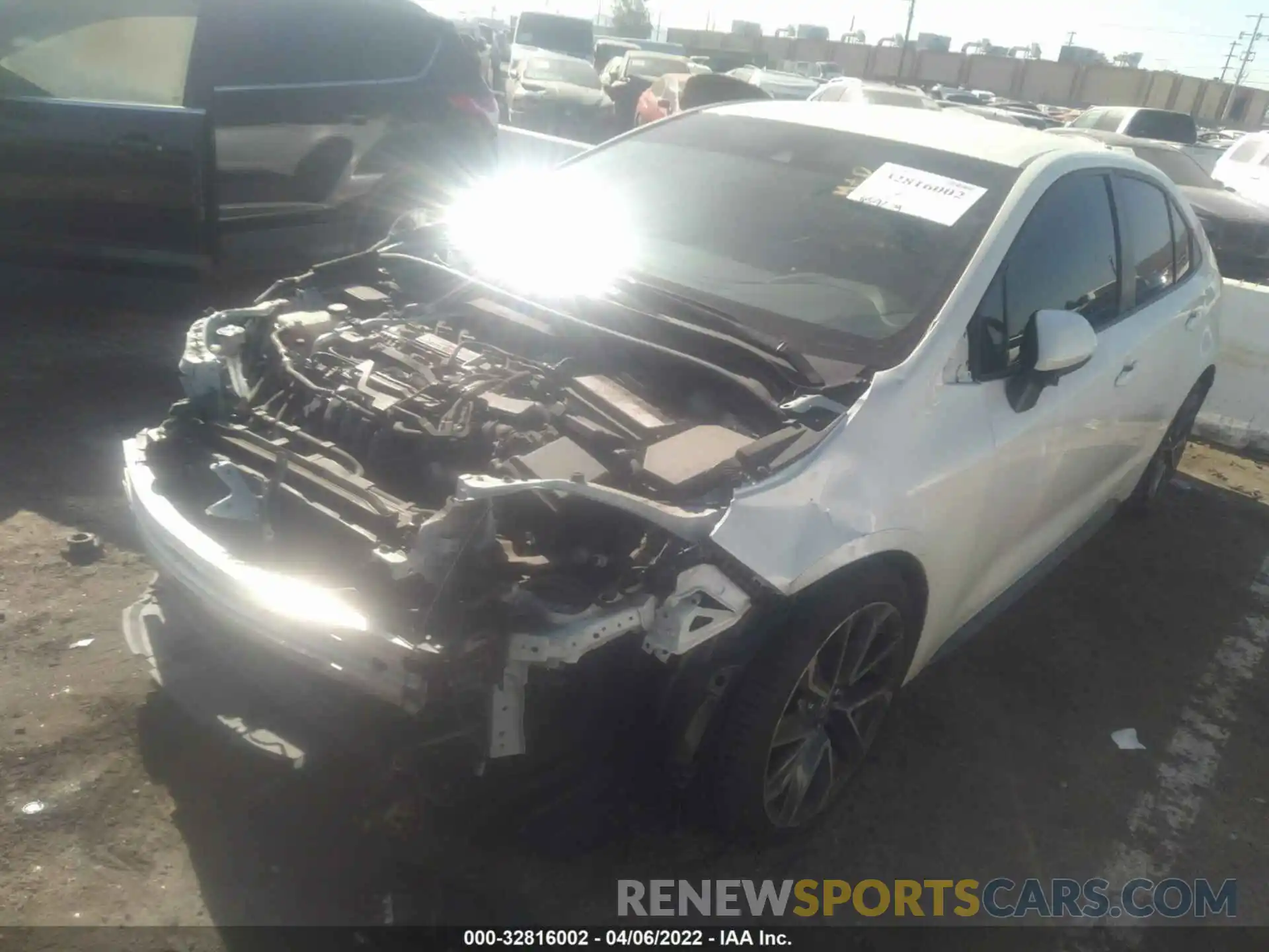 2 Photograph of a damaged car JTDS4RCE6LJ051803 TOYOTA COROLLA 2020