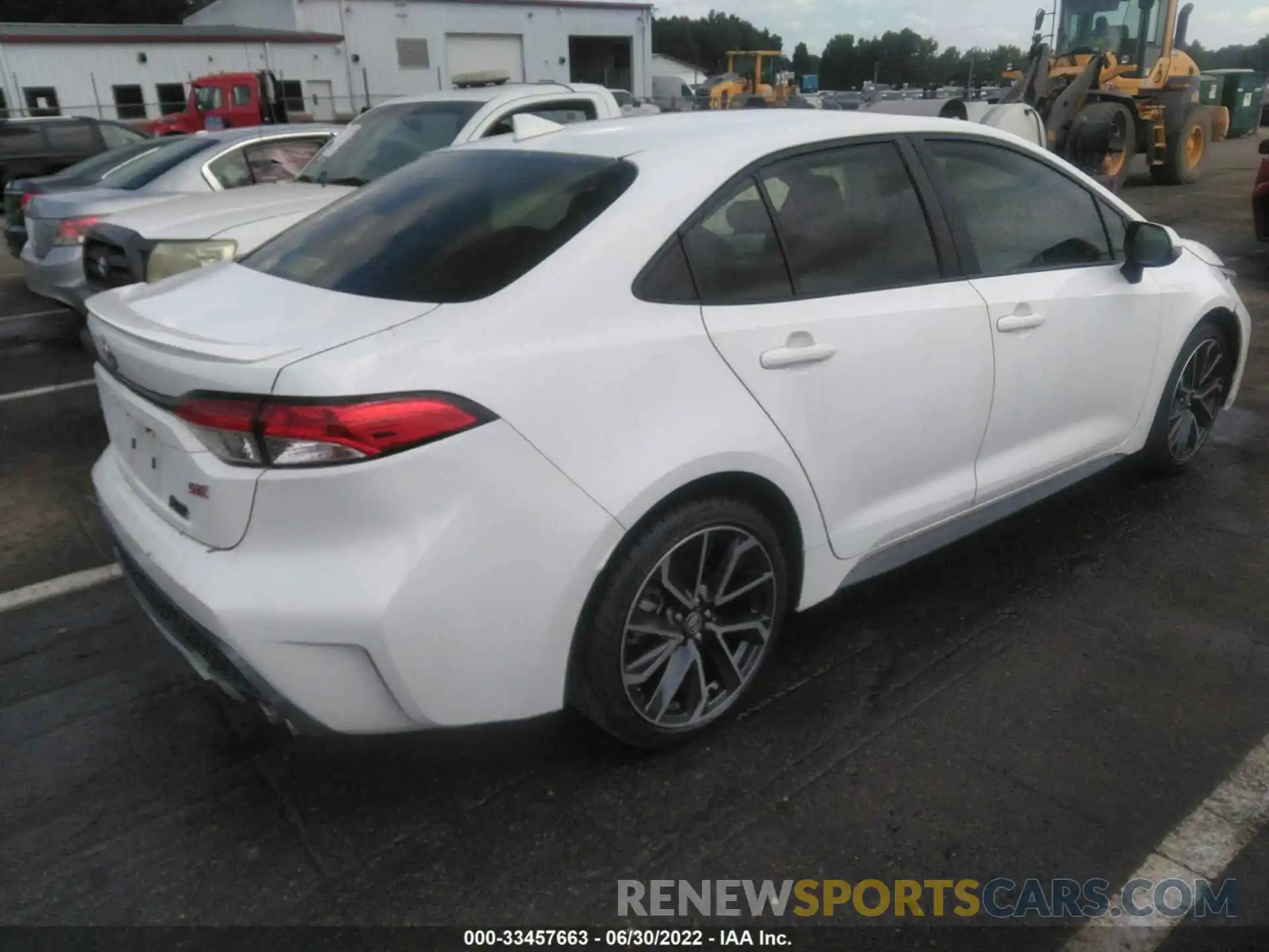 4 Photograph of a damaged car JTDS4RCE7LJ000293 TOYOTA COROLLA 2020