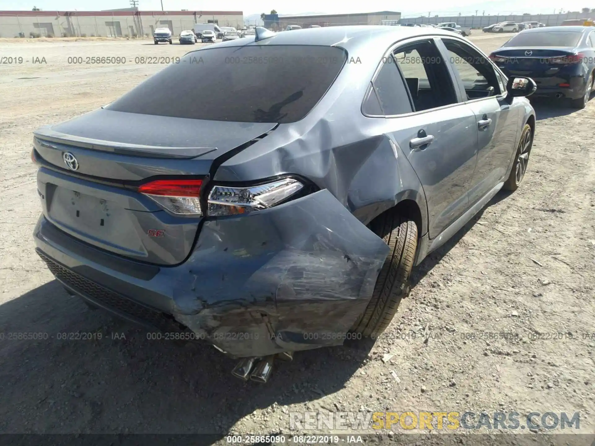 4 Photograph of a damaged car JTDS4RCE7LJ001542 TOYOTA COROLLA 2020