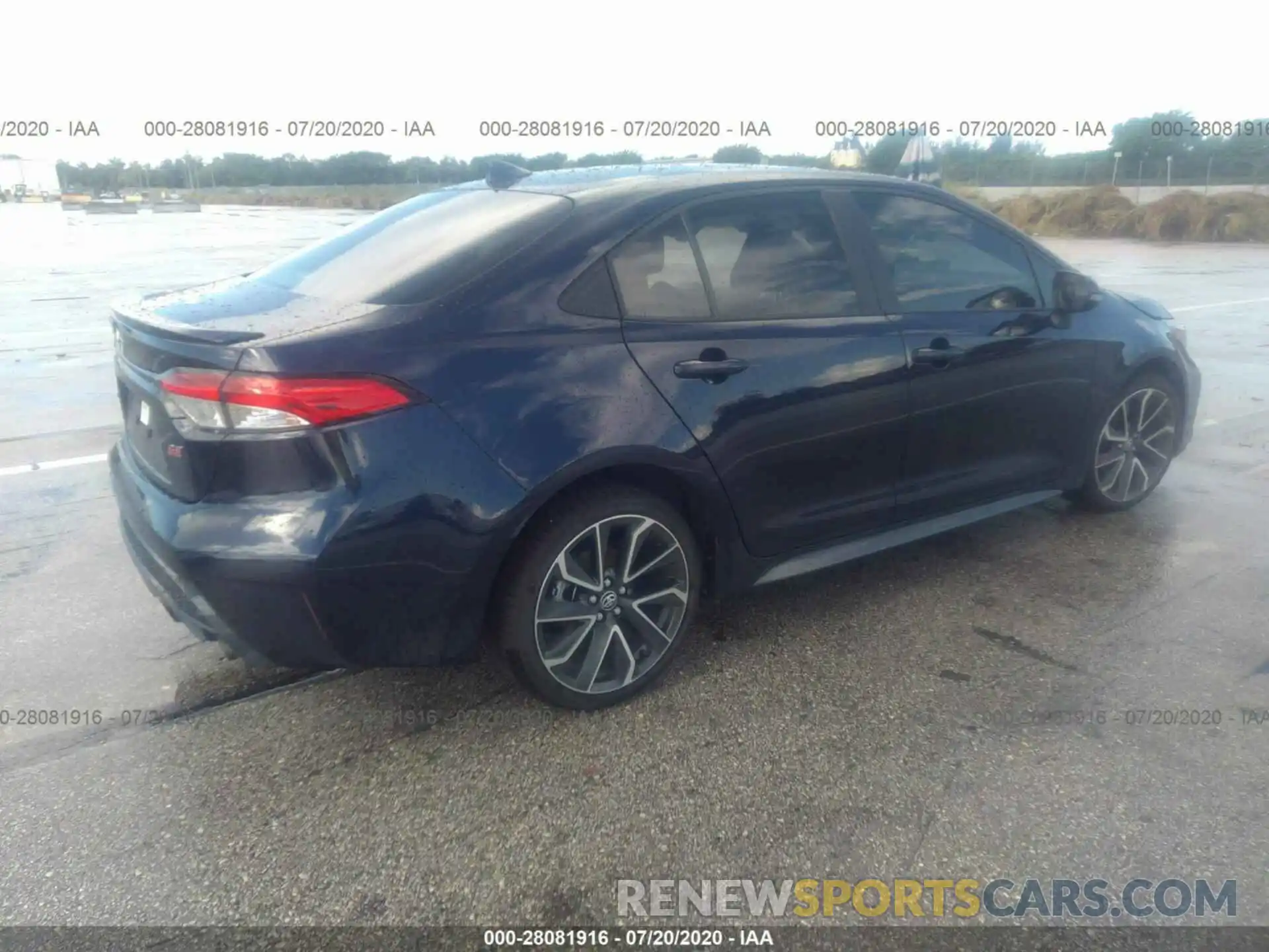 4 Photograph of a damaged car JTDS4RCE7LJ003484 TOYOTA COROLLA 2020