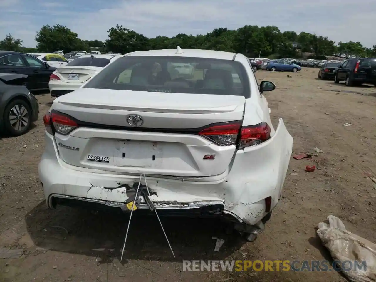 9 Photograph of a damaged car JTDS4RCE7LJ004117 TOYOTA COROLLA 2020