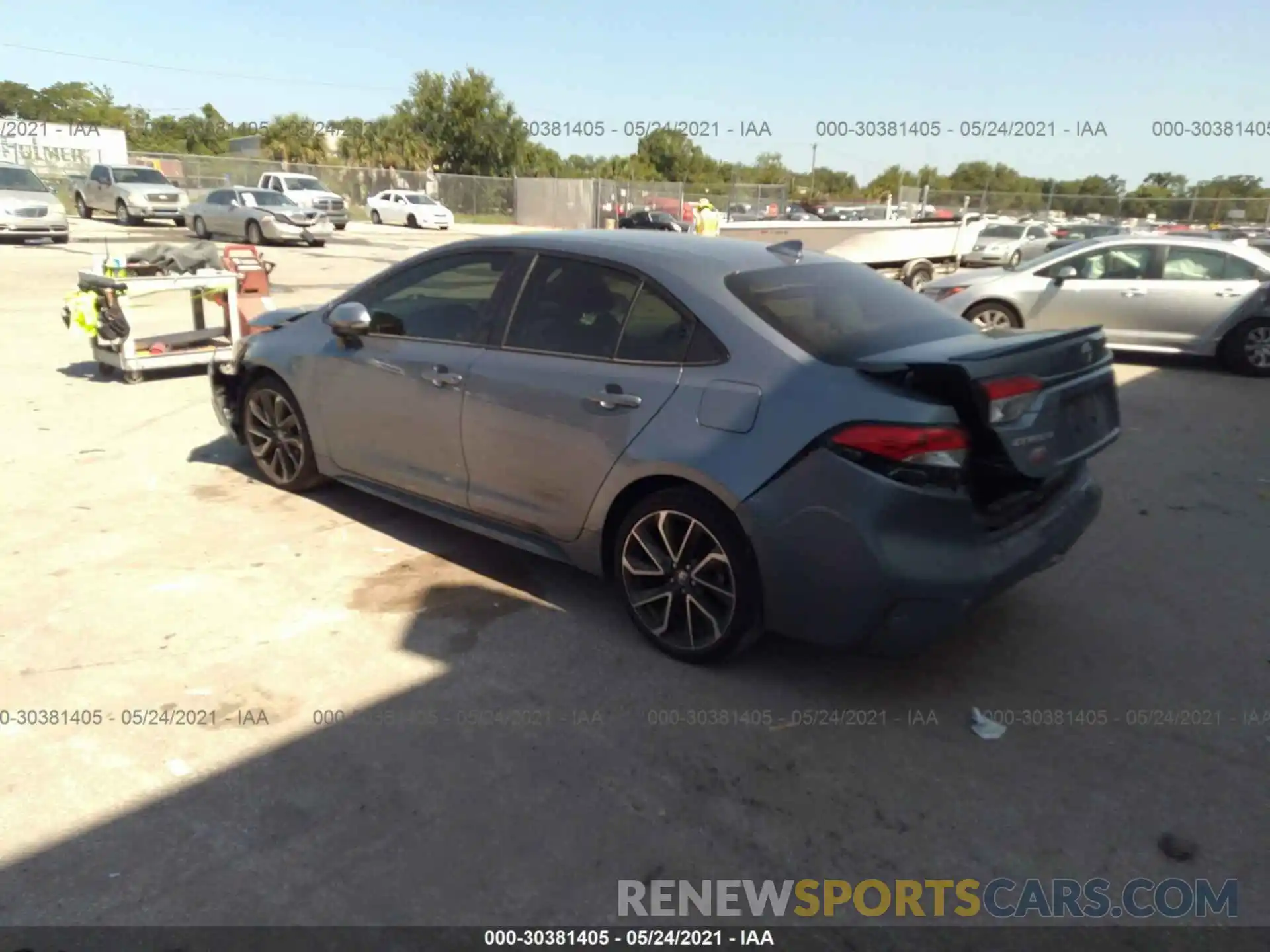 3 Photograph of a damaged car JTDS4RCE7LJ004800 TOYOTA COROLLA 2020