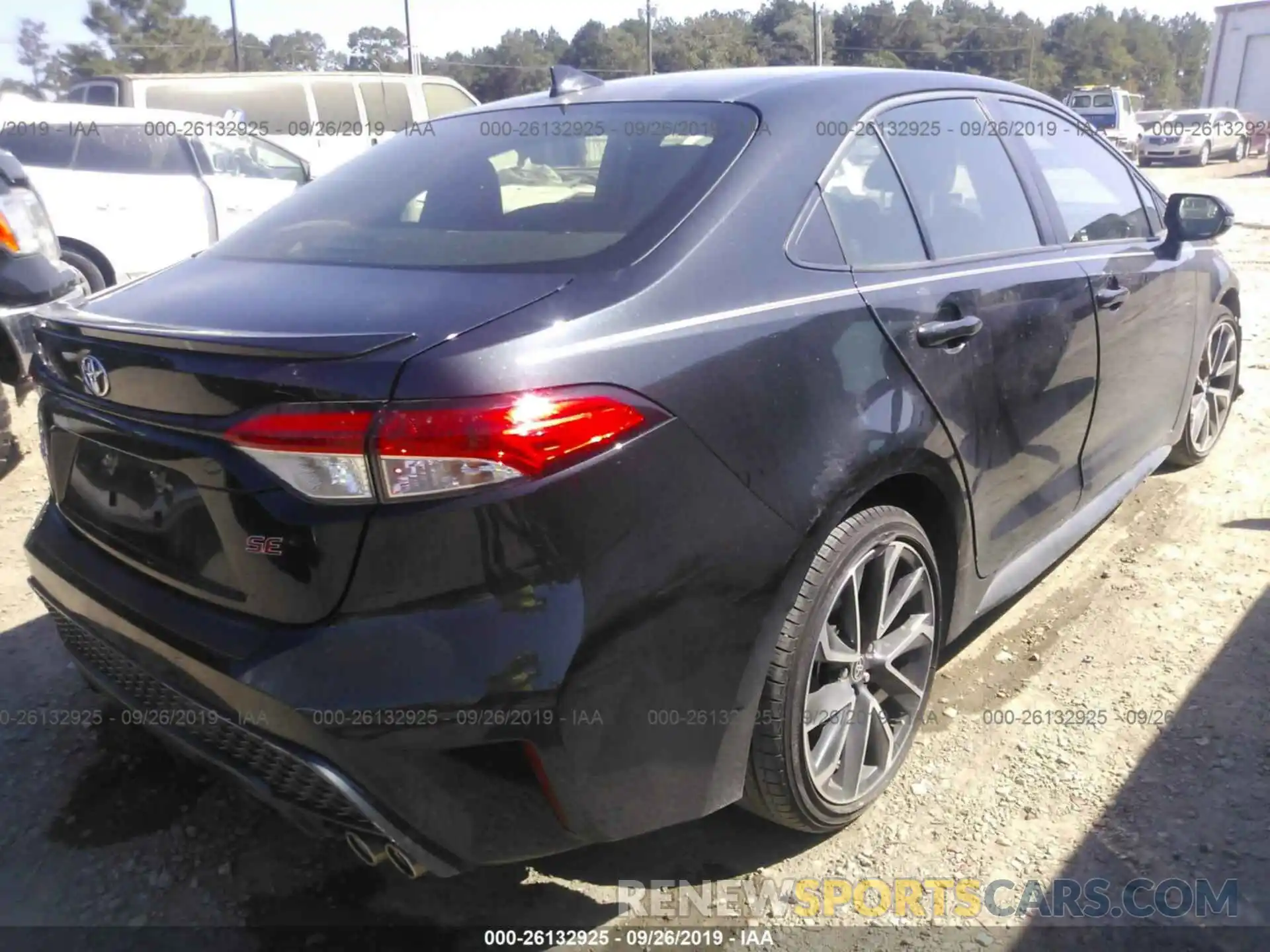 4 Photograph of a damaged car JTDS4RCE7LJ005882 TOYOTA COROLLA 2020