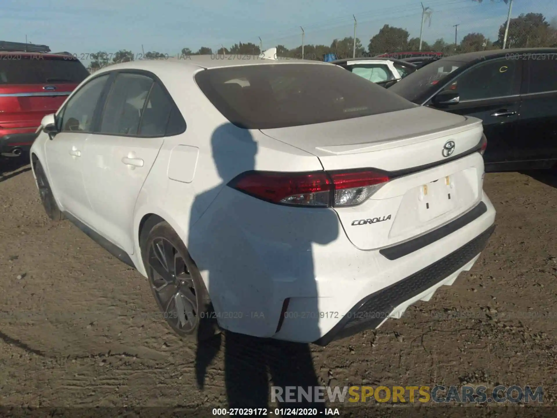 3 Photograph of a damaged car JTDS4RCE7LJ008054 TOYOTA COROLLA 2020