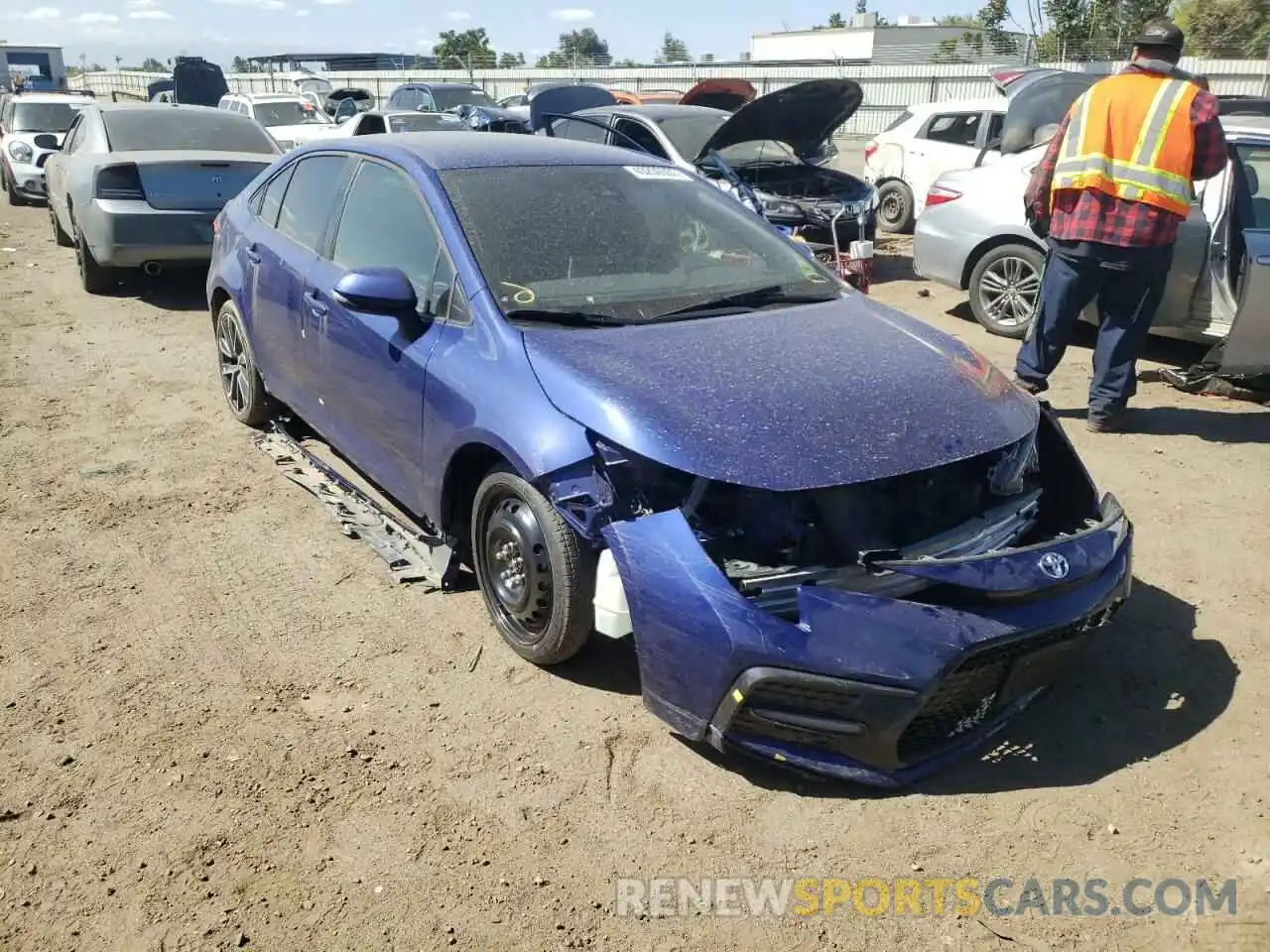 9 Photograph of a damaged car JTDS4RCE7LJ008118 TOYOTA COROLLA 2020