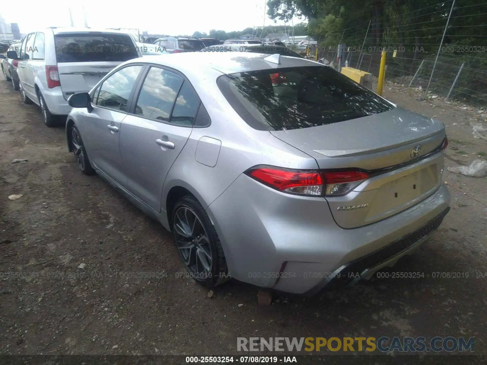 3 Photograph of a damaged car JTDS4RCE7LJ011620 TOYOTA COROLLA 2020