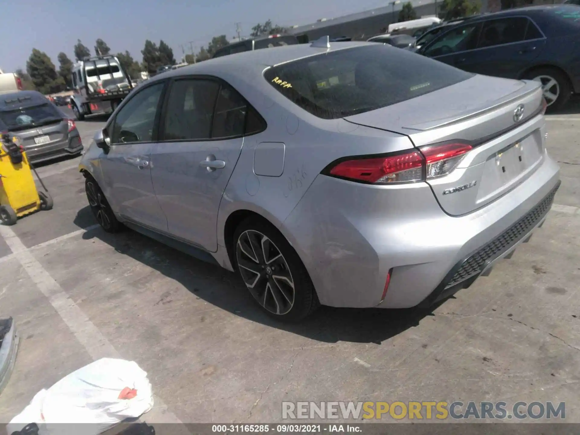 3 Photograph of a damaged car JTDS4RCE7LJ017370 TOYOTA COROLLA 2020