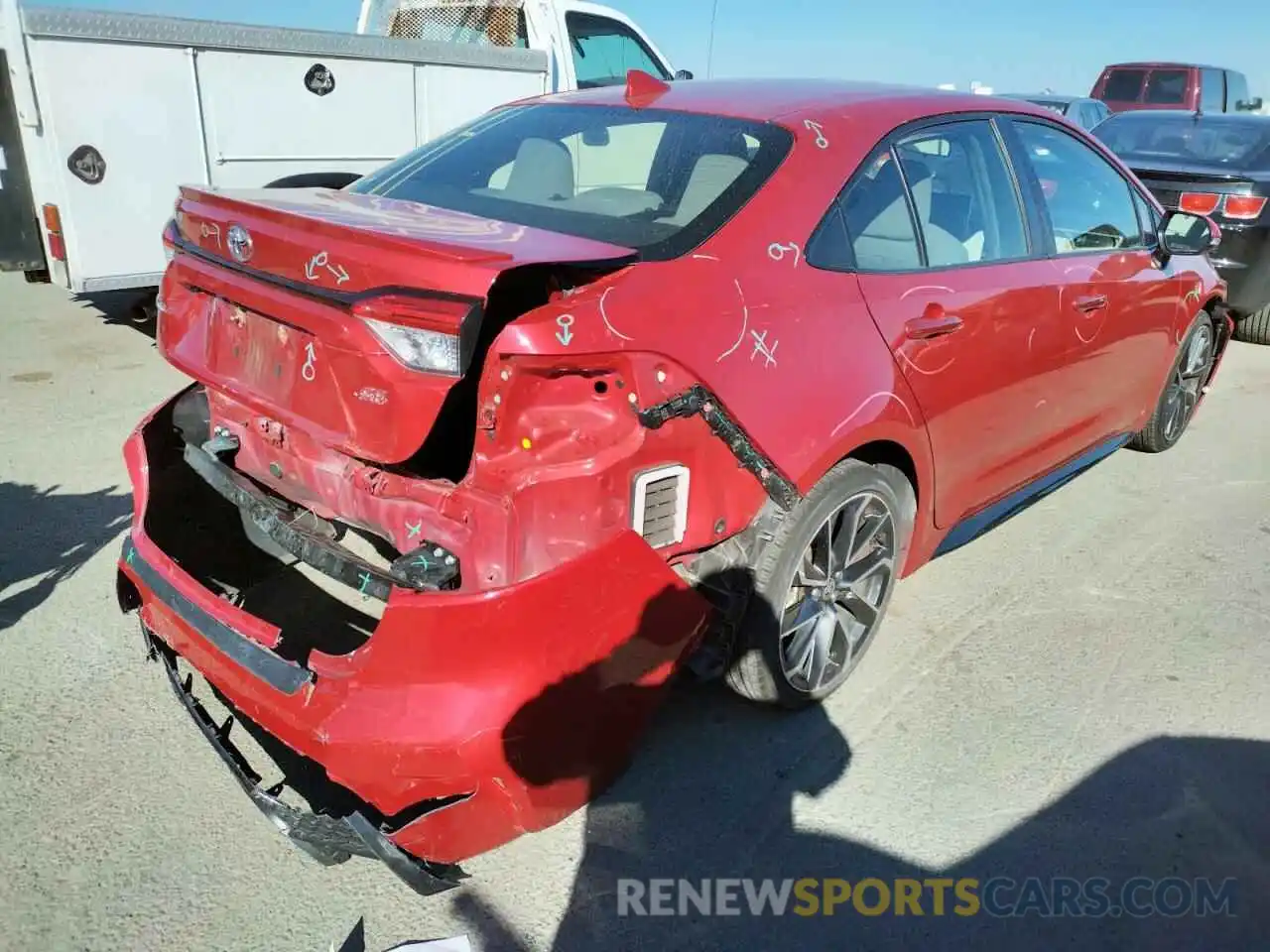 4 Photograph of a damaged car JTDS4RCE7LJ017966 TOYOTA COROLLA 2020