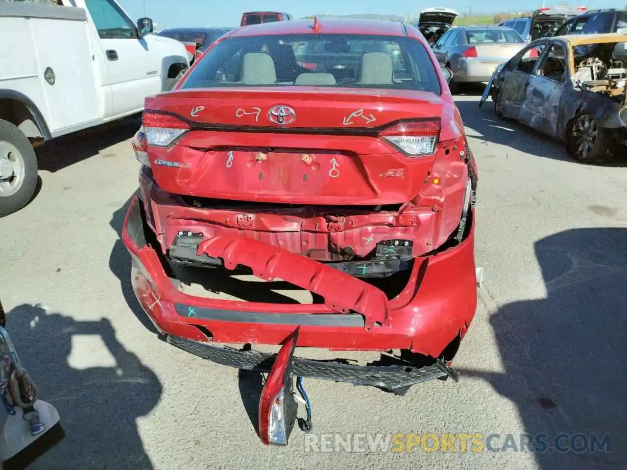 9 Photograph of a damaged car JTDS4RCE7LJ017966 TOYOTA COROLLA 2020