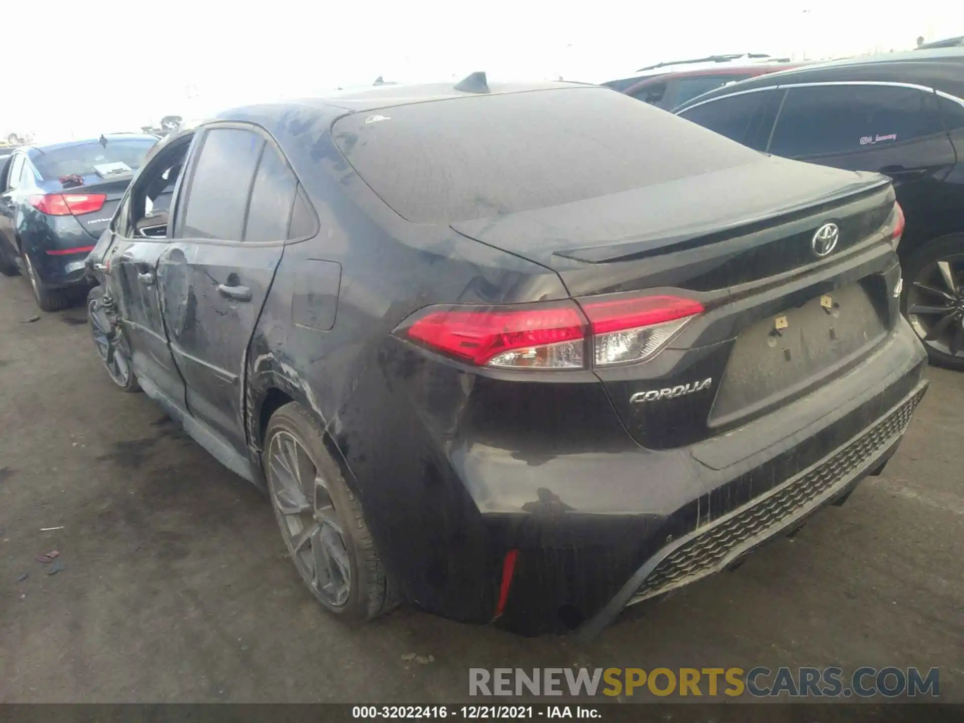 3 Photograph of a damaged car JTDS4RCE7LJ019202 TOYOTA COROLLA 2020