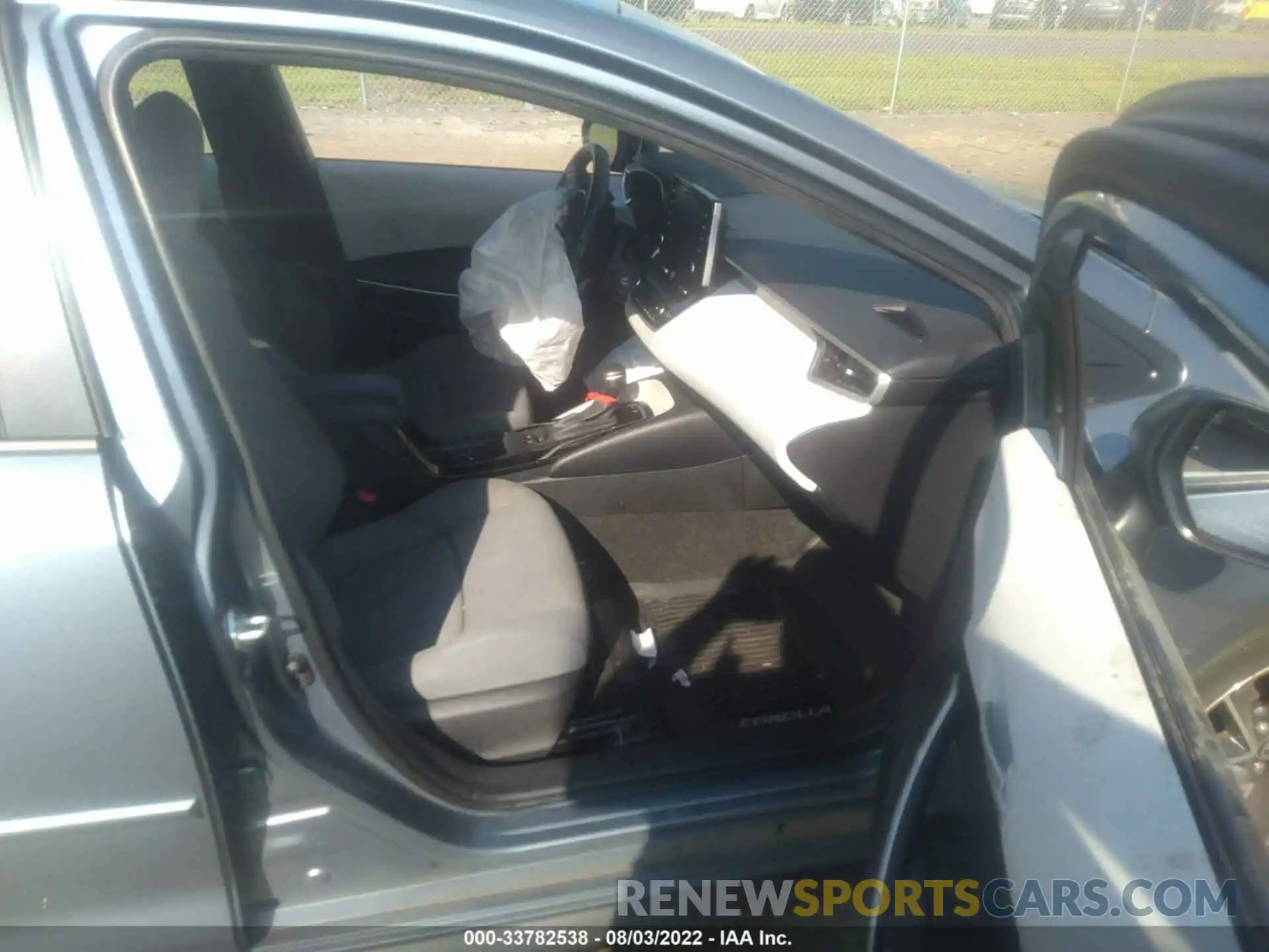 5 Photograph of a damaged car JTDS4RCE7LJ022729 TOYOTA COROLLA 2020