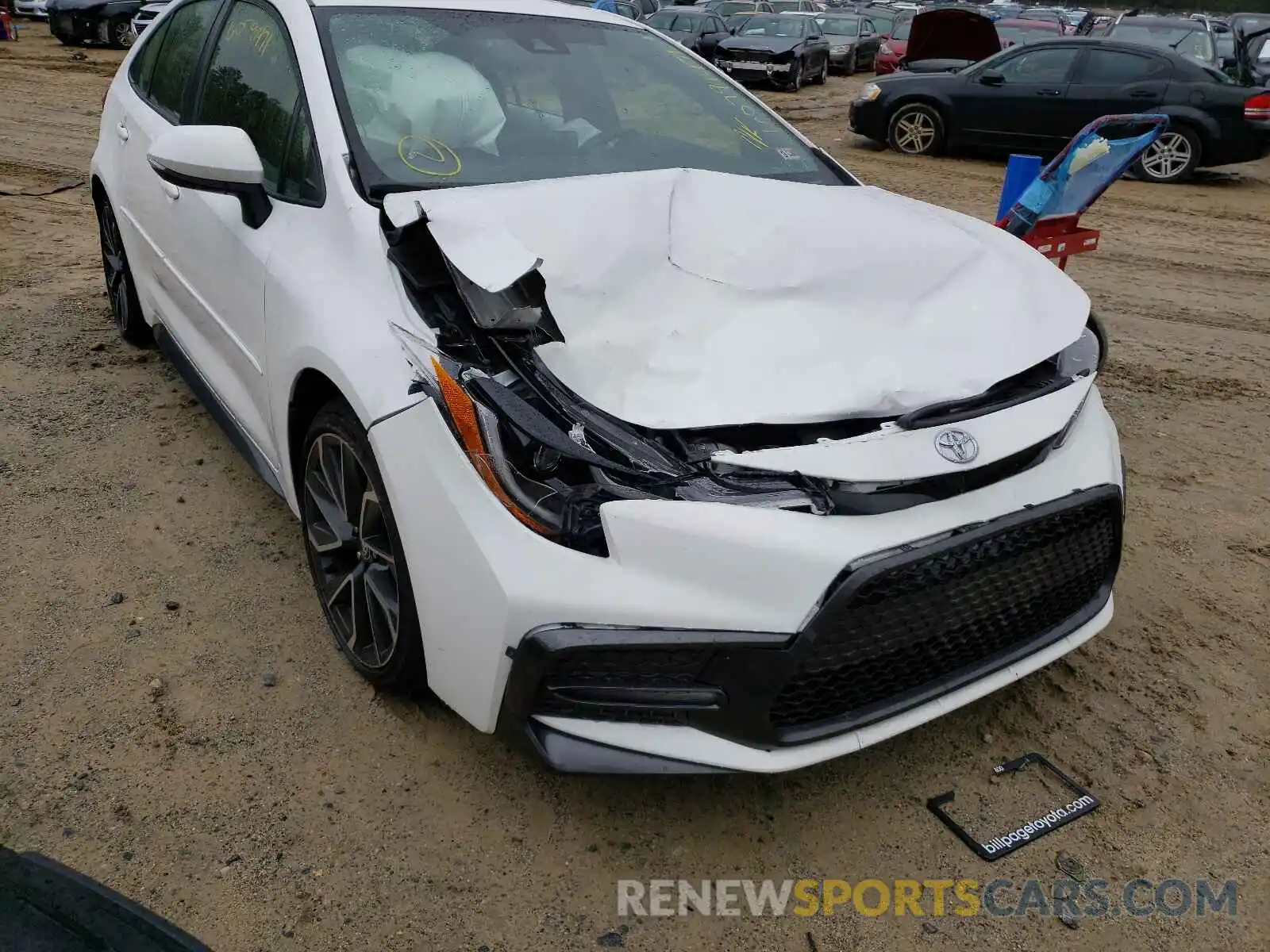 9 Photograph of a damaged car JTDS4RCE7LJ024920 TOYOTA COROLLA 2020