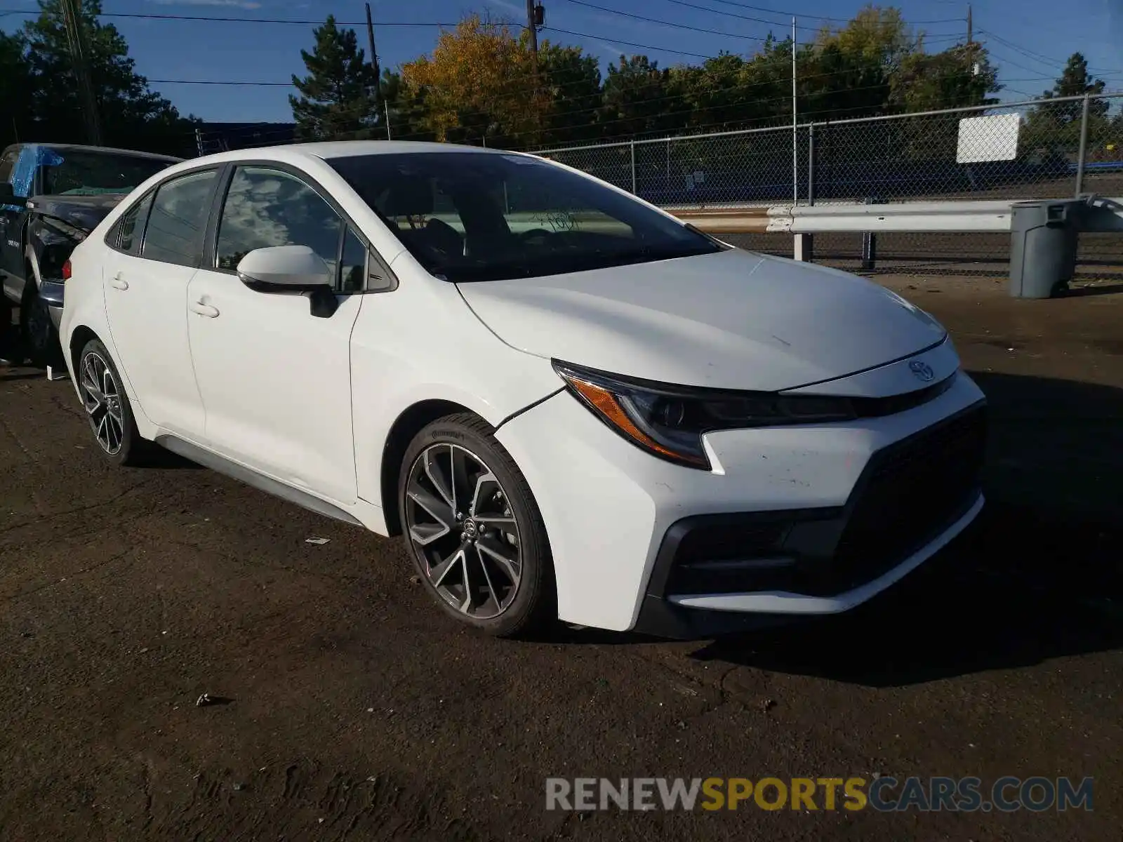 1 Photograph of a damaged car JTDS4RCE7LJ025517 TOYOTA COROLLA 2020