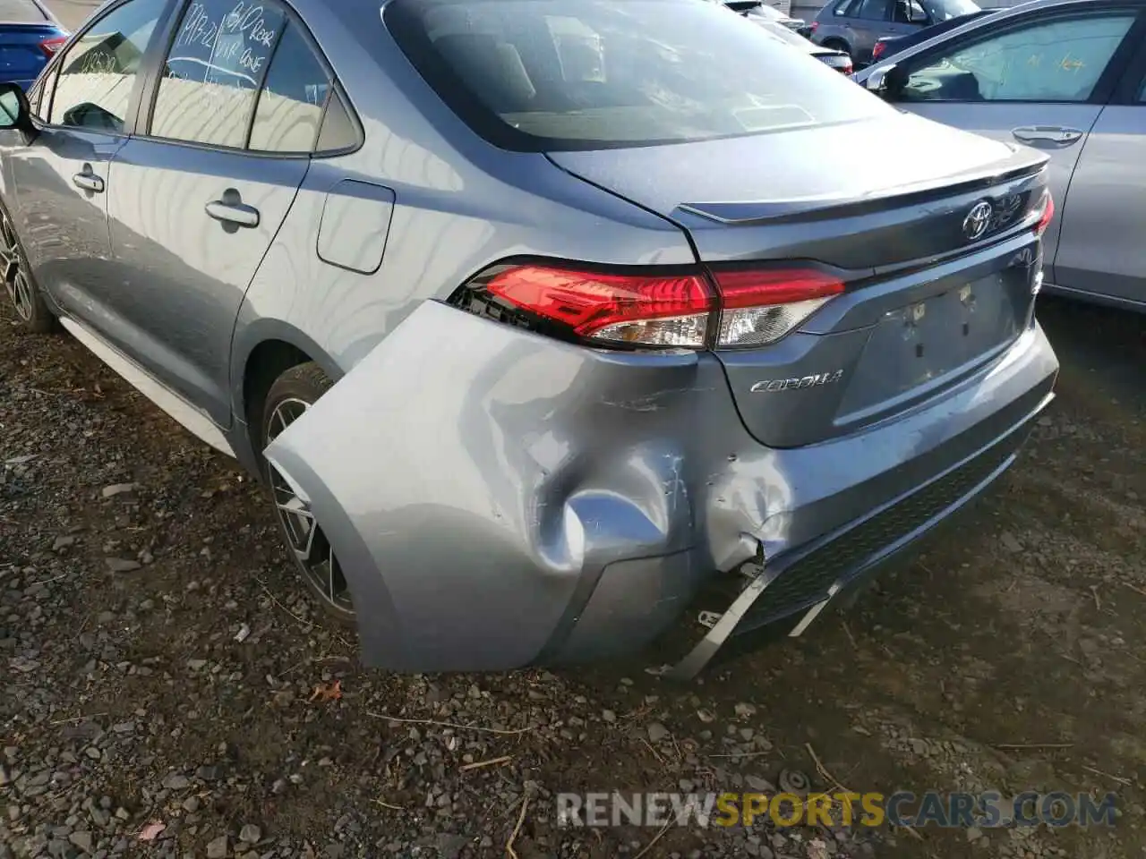 9 Photograph of a damaged car JTDS4RCE7LJ025548 TOYOTA COROLLA 2020