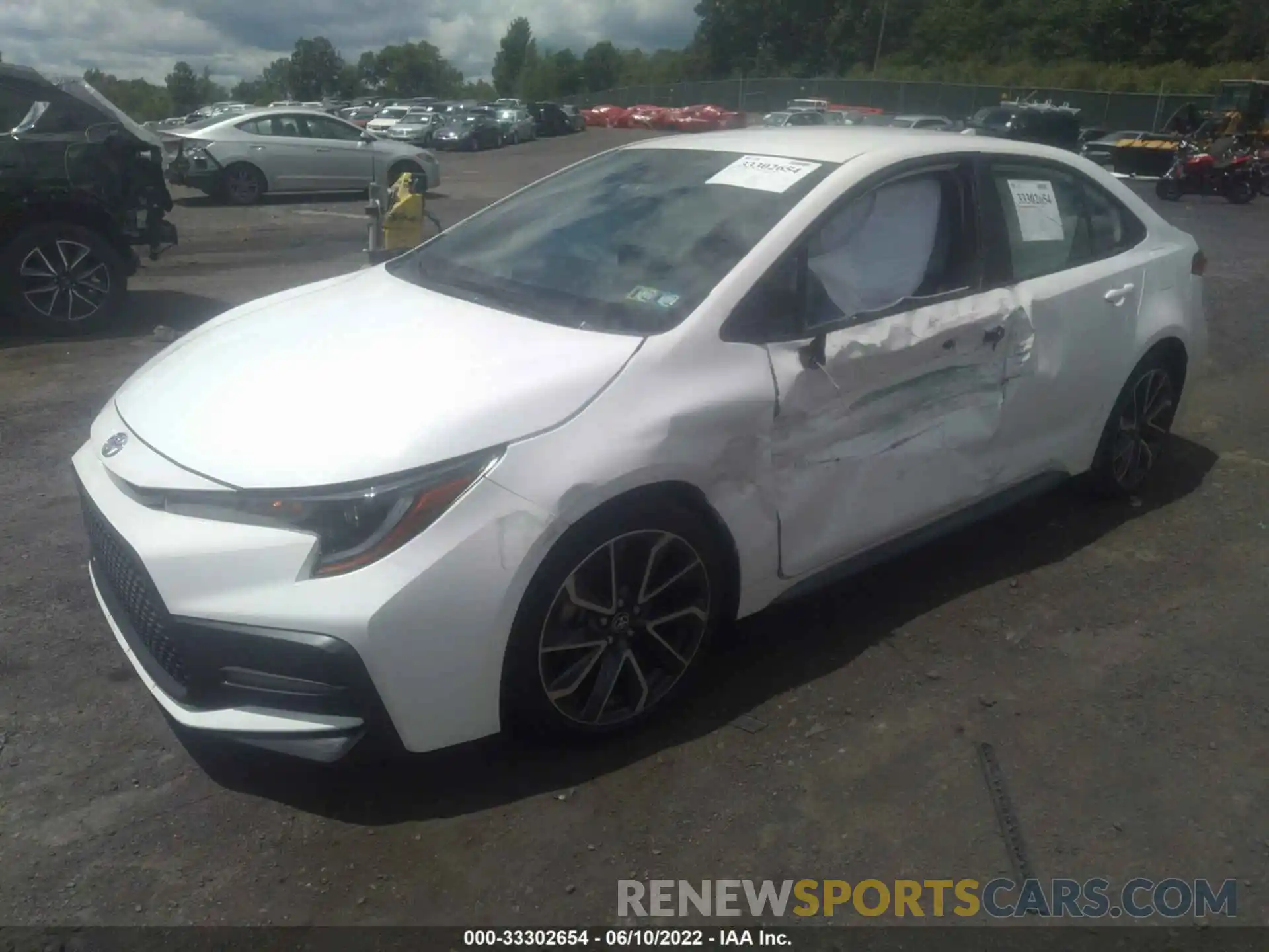 2 Photograph of a damaged car JTDS4RCE7LJ026943 TOYOTA COROLLA 2020