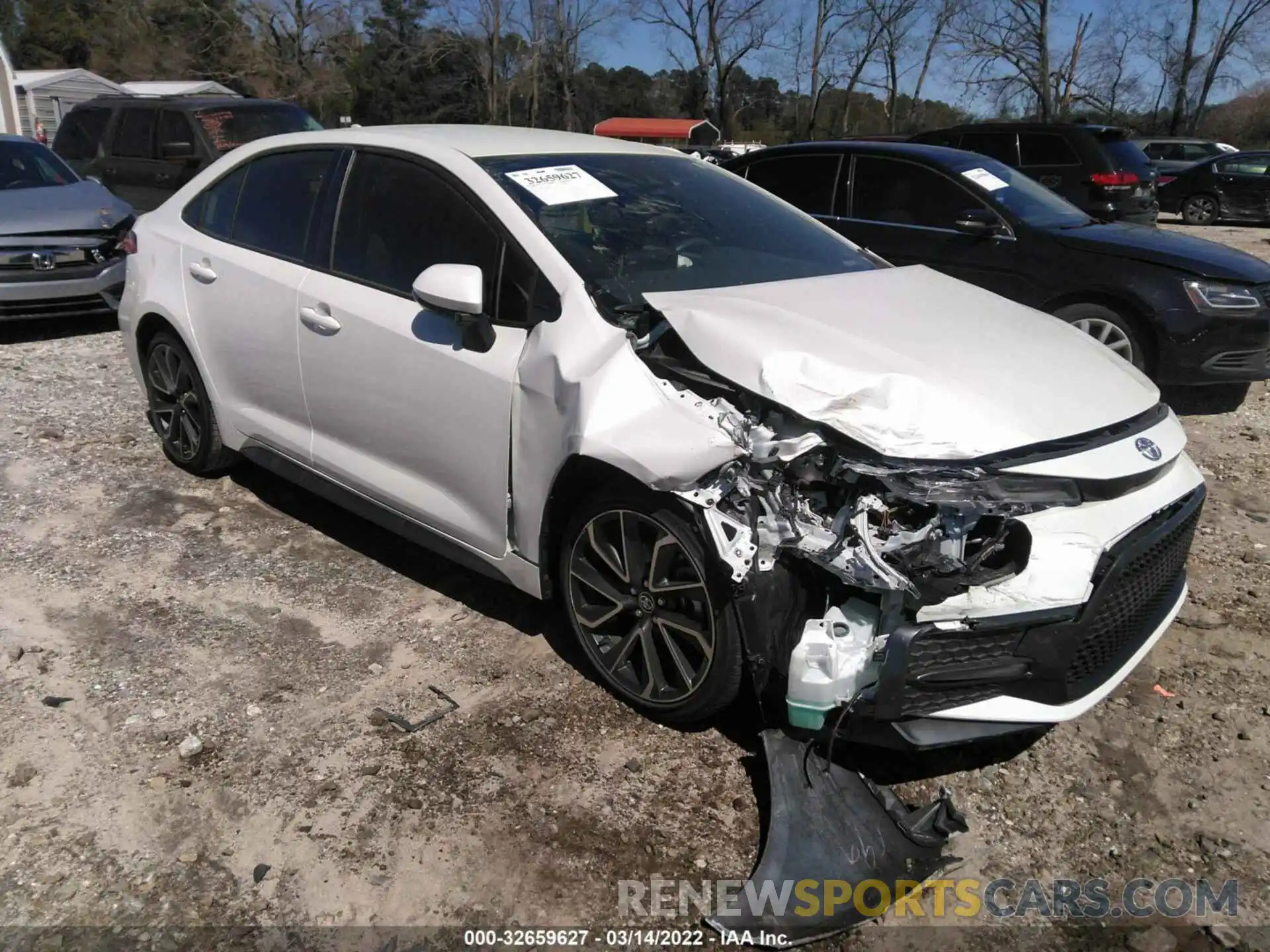 1 Photograph of a damaged car JTDS4RCE7LJ028806 TOYOTA COROLLA 2020