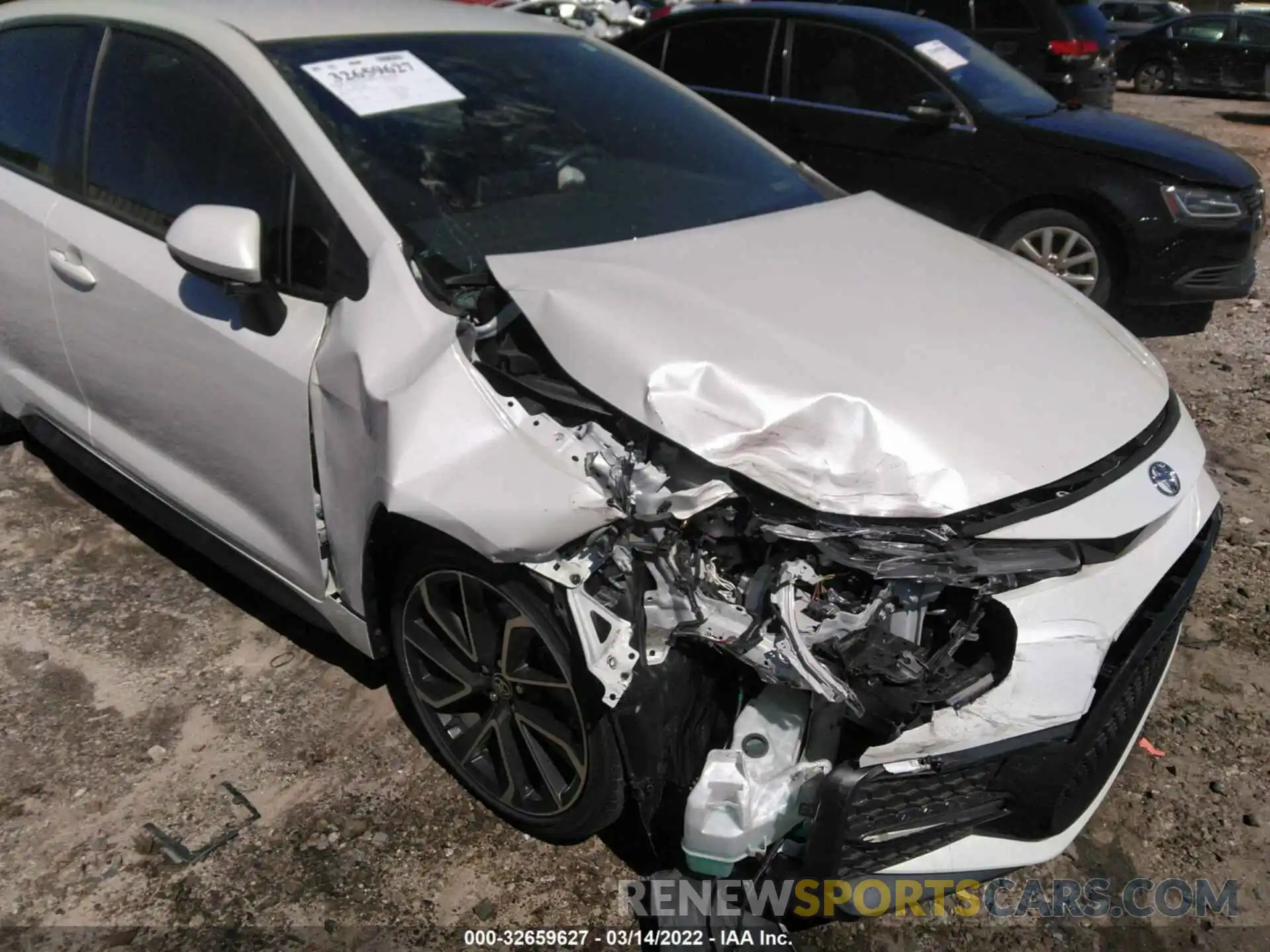 6 Photograph of a damaged car JTDS4RCE7LJ028806 TOYOTA COROLLA 2020