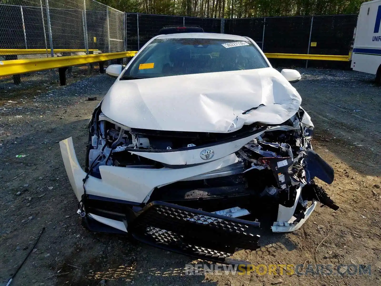 9 Photograph of a damaged car JTDS4RCE7LJ029549 TOYOTA COROLLA 2020