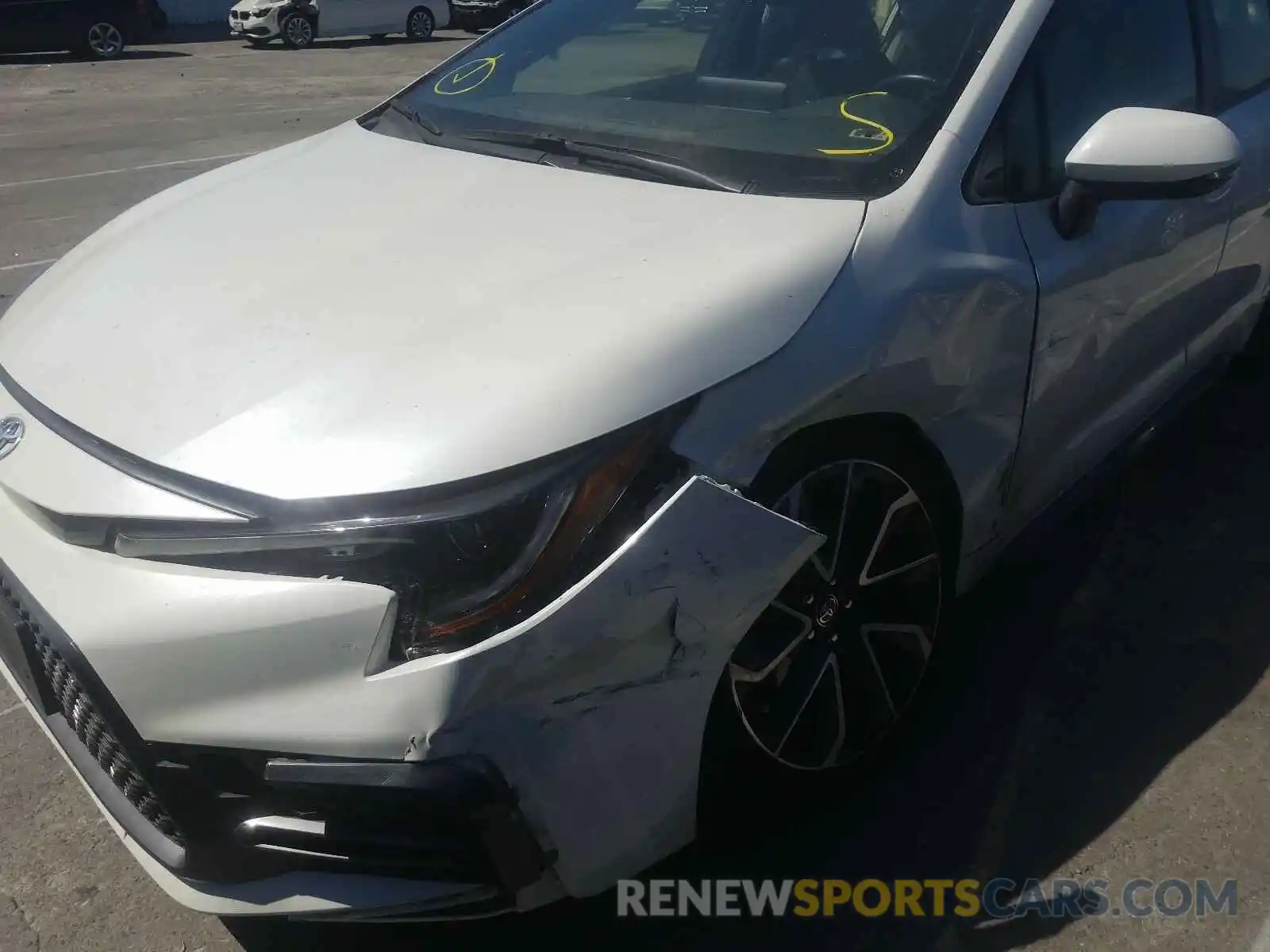 9 Photograph of a damaged car JTDS4RCE7LJ030295 TOYOTA COROLLA 2020